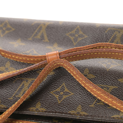 Louis Vuitton Monogram Trotteur 16 of 18