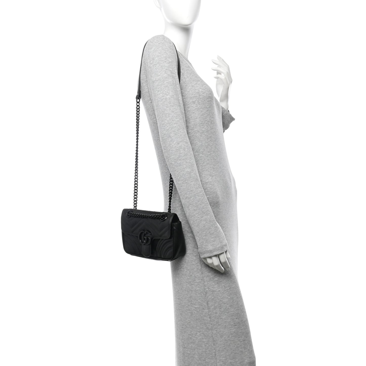 Calfskin Matelasse Monochrome Mini GG Marmont Shoulder Bag Black