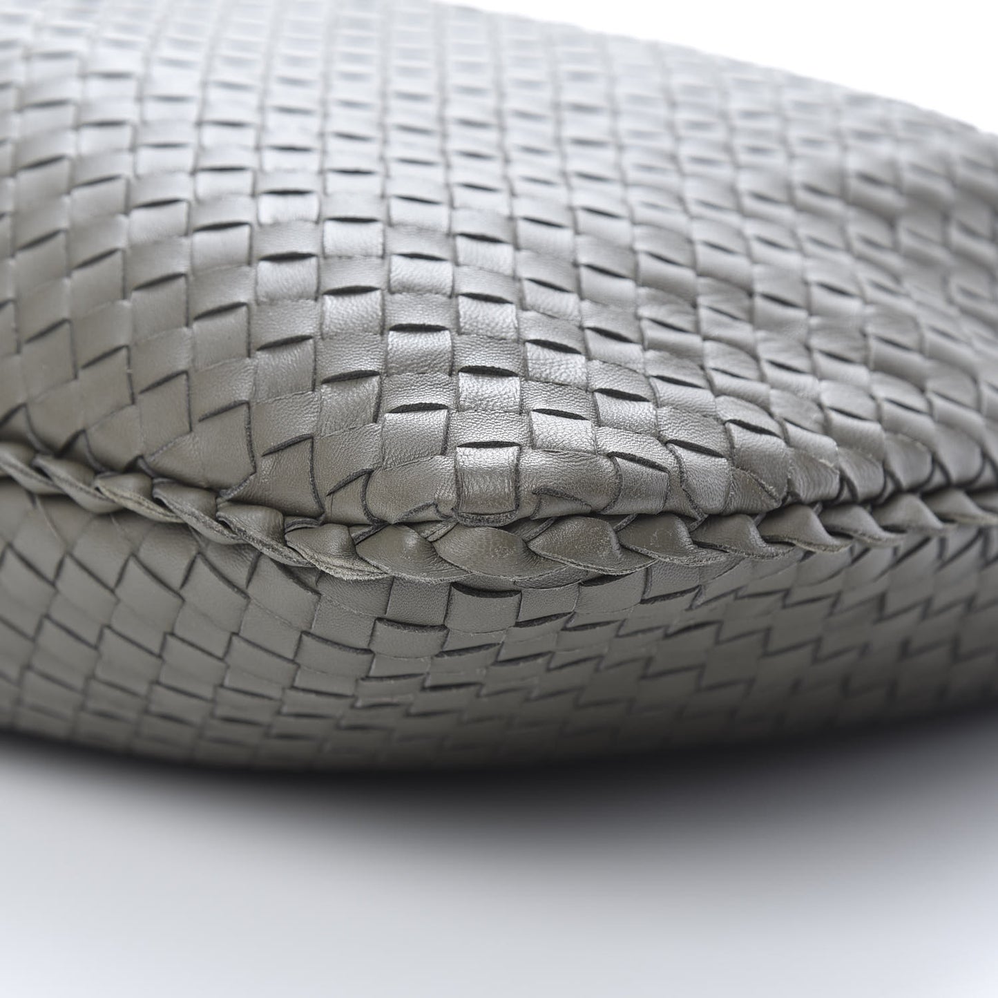 Nappa Intrecciato Large Veneta Hobo Steel