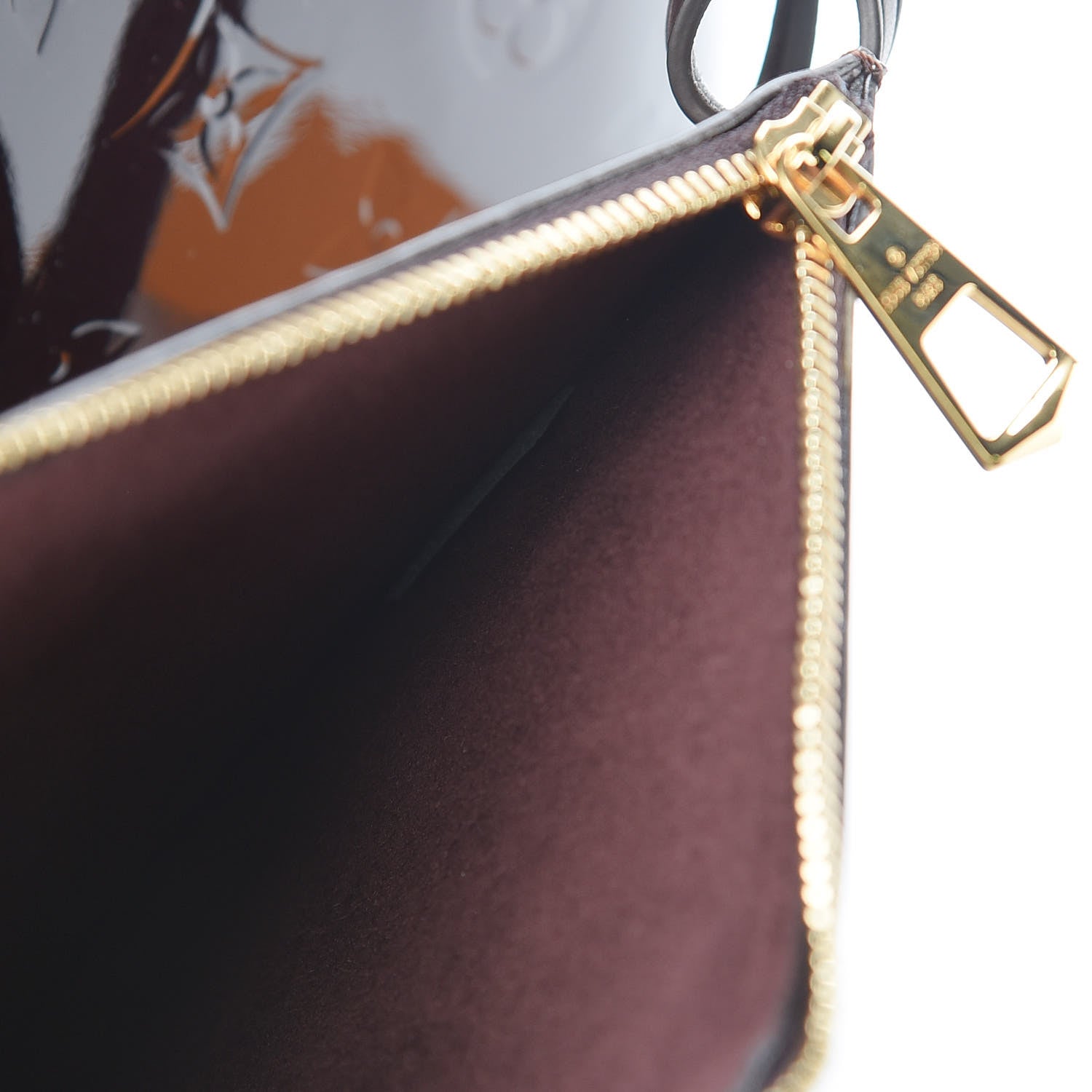 Louis Vuitton Vernis Long Beach MM Amarante 8 of 11