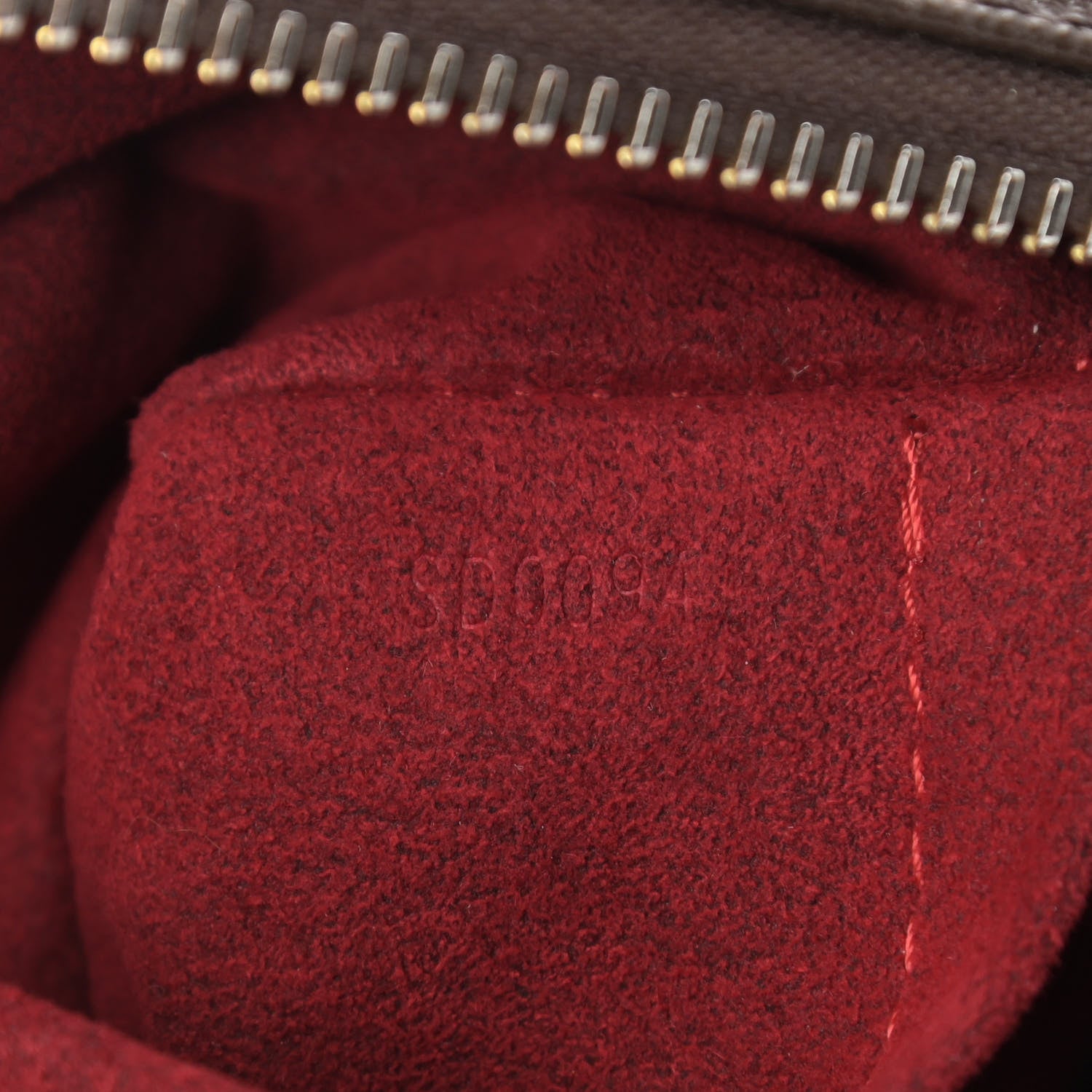 Louis Vuitton Monogram Viva-Cite MM 7 of 18
