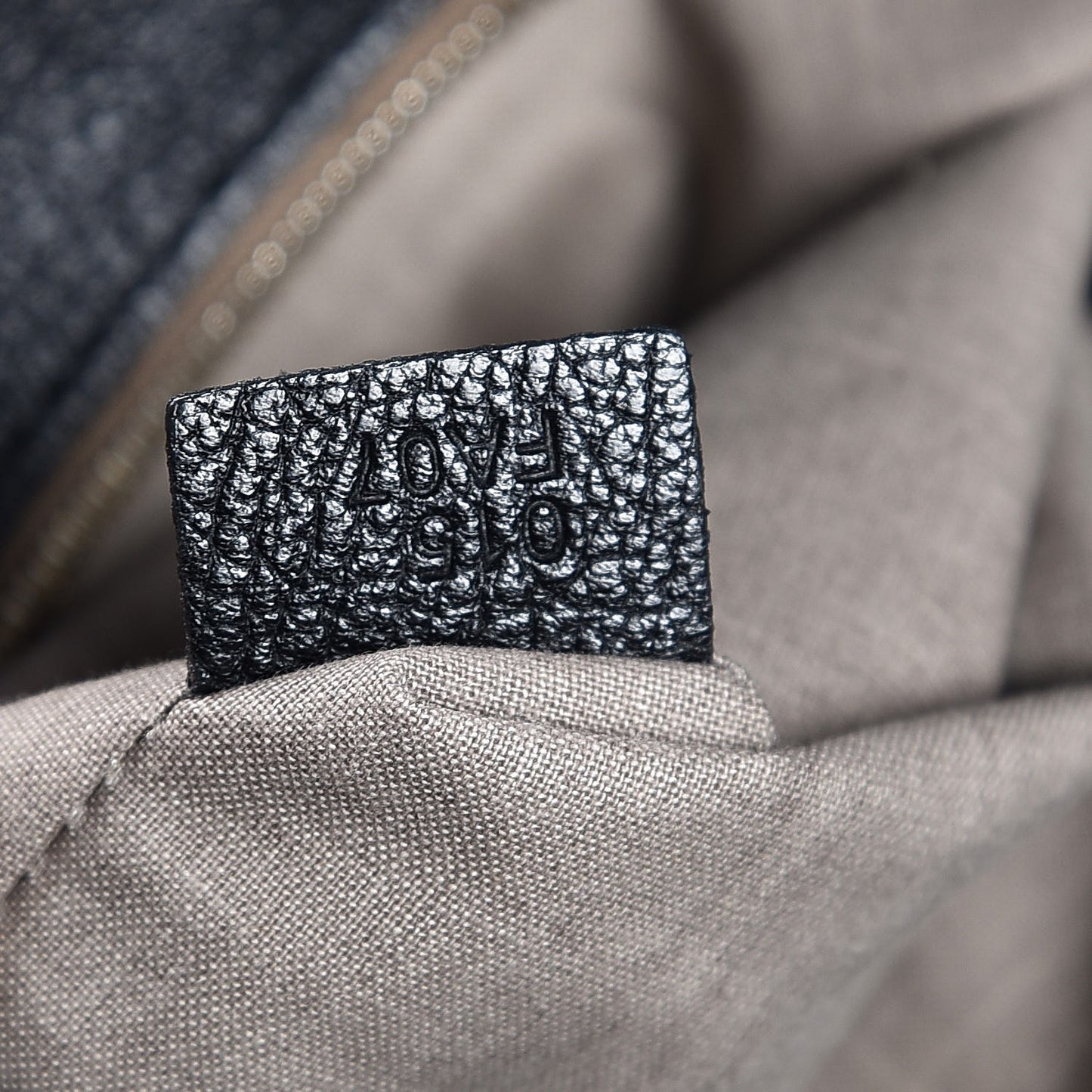 Calfskin Mix Quilted East West Virna Black