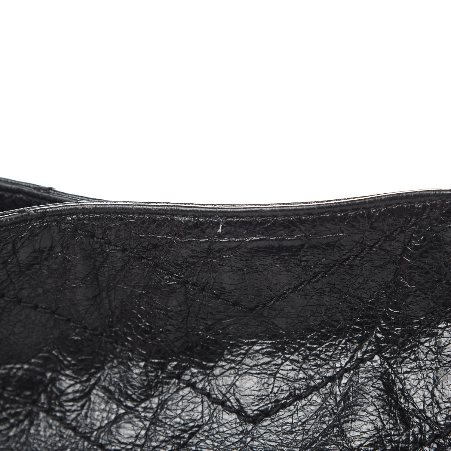 Saint Laurent Crinkled Calfskin Matelasse Monogram Niki Shoulder Bag Black 14 of 18