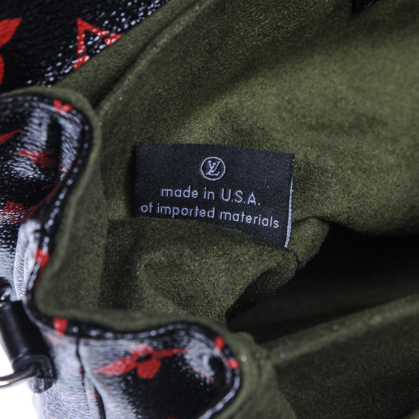 Monogram Infrarouge Pochette Metis
