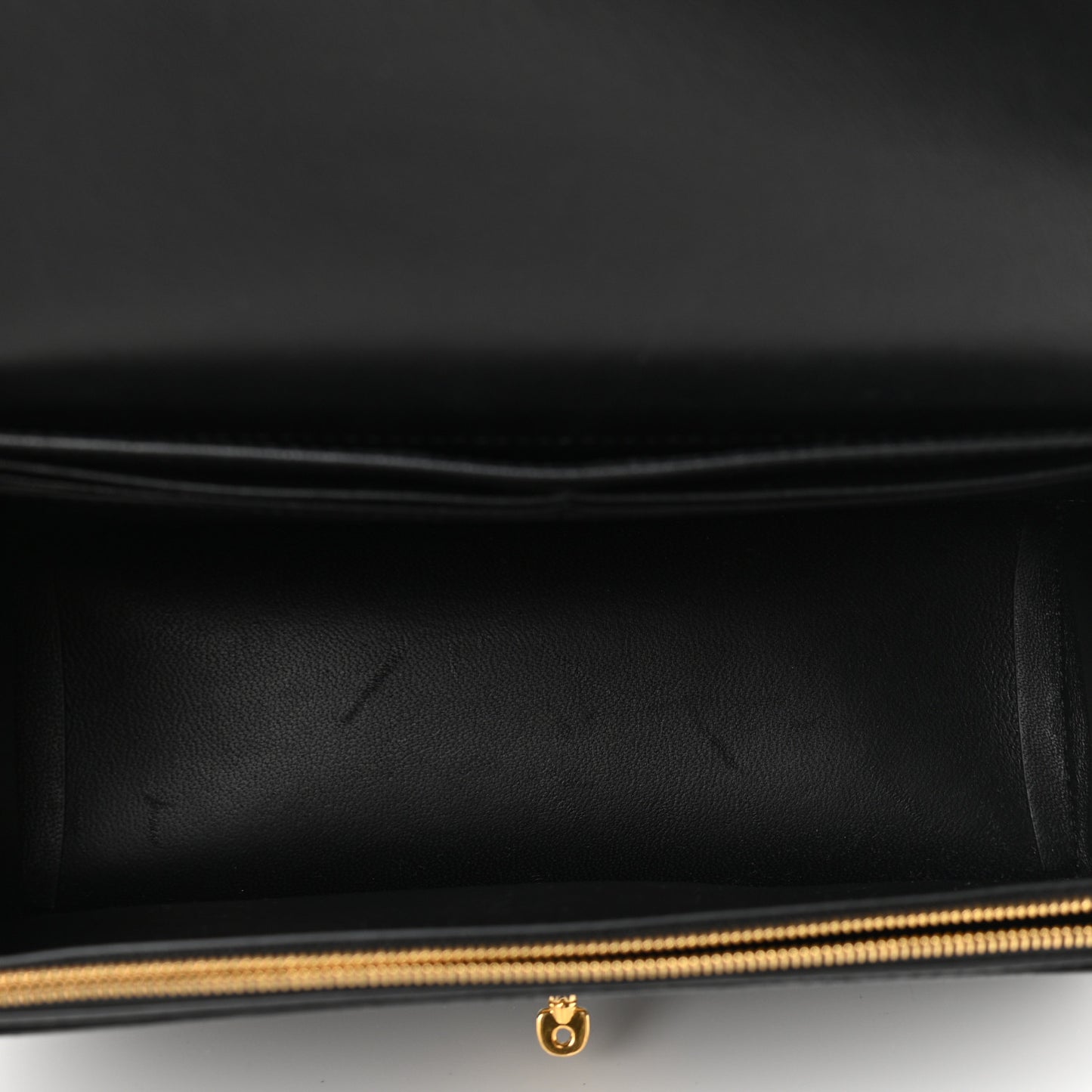 Small Classic Grain Calfskin Medium Darley Black