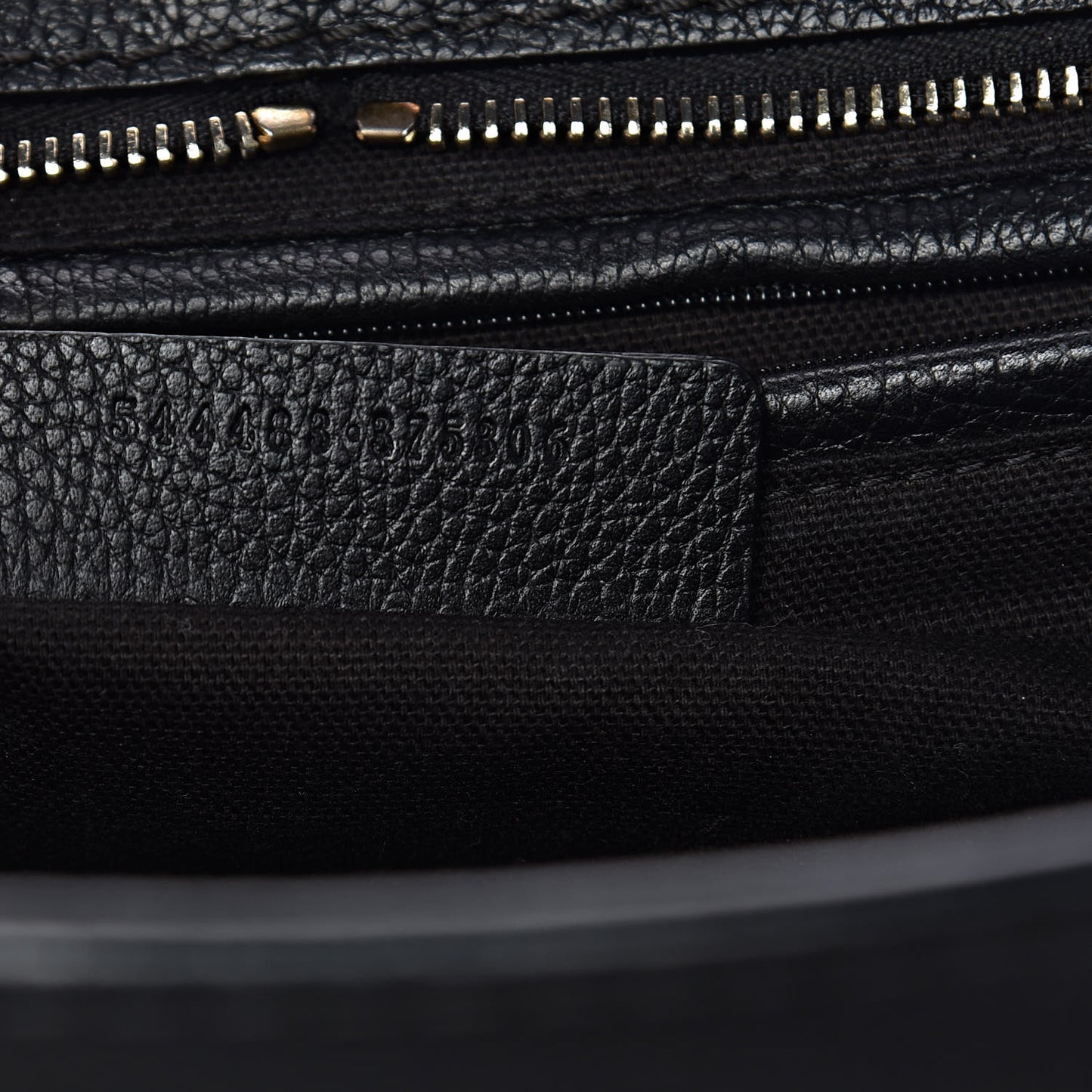 Pebbled Calfskin Small Skull Padlock Zip Around Tote Black