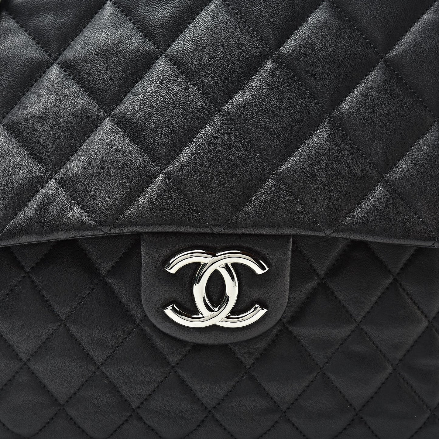 Washed Lambskin Quilted Maxi Chain Around Flap Black