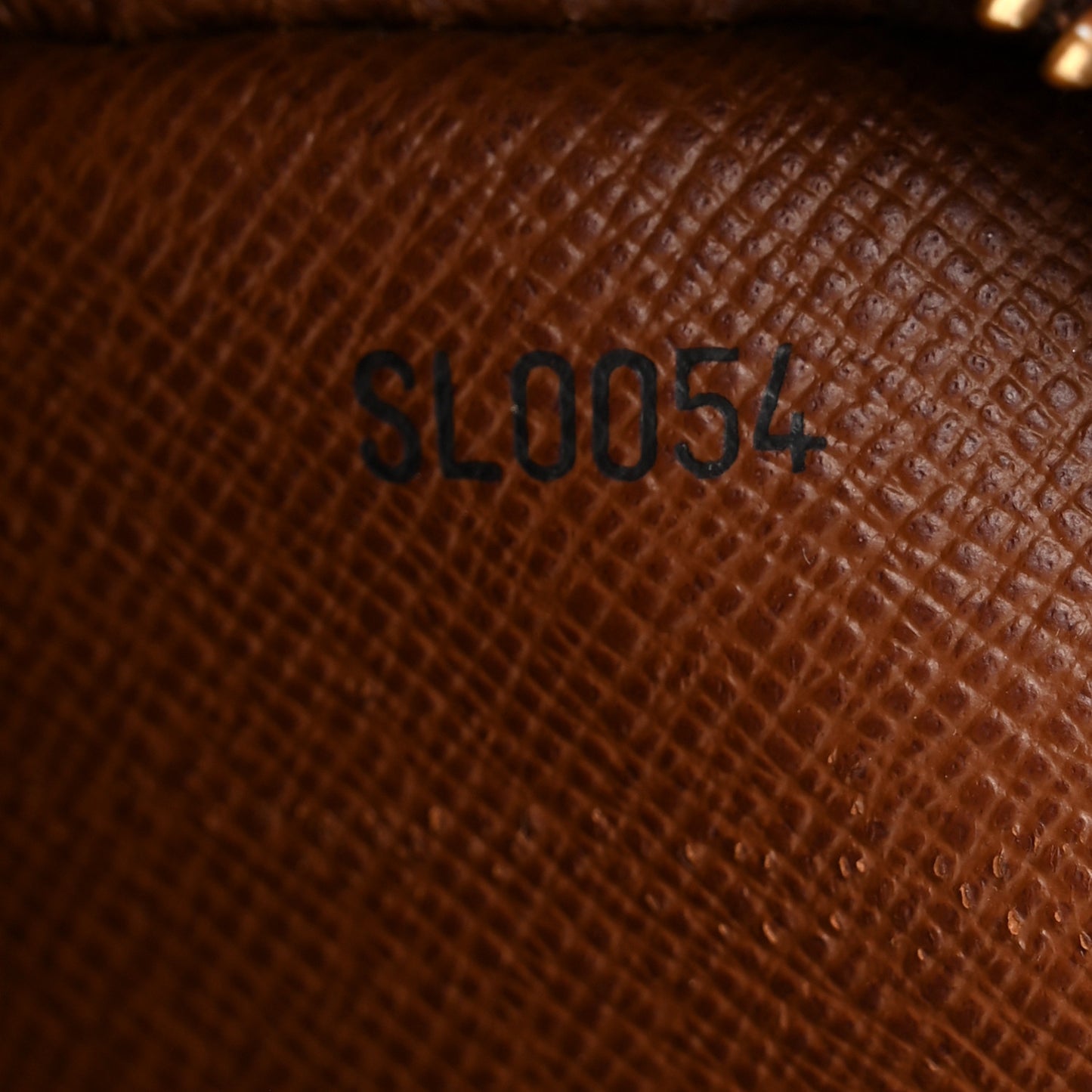 Monogram Danube 21