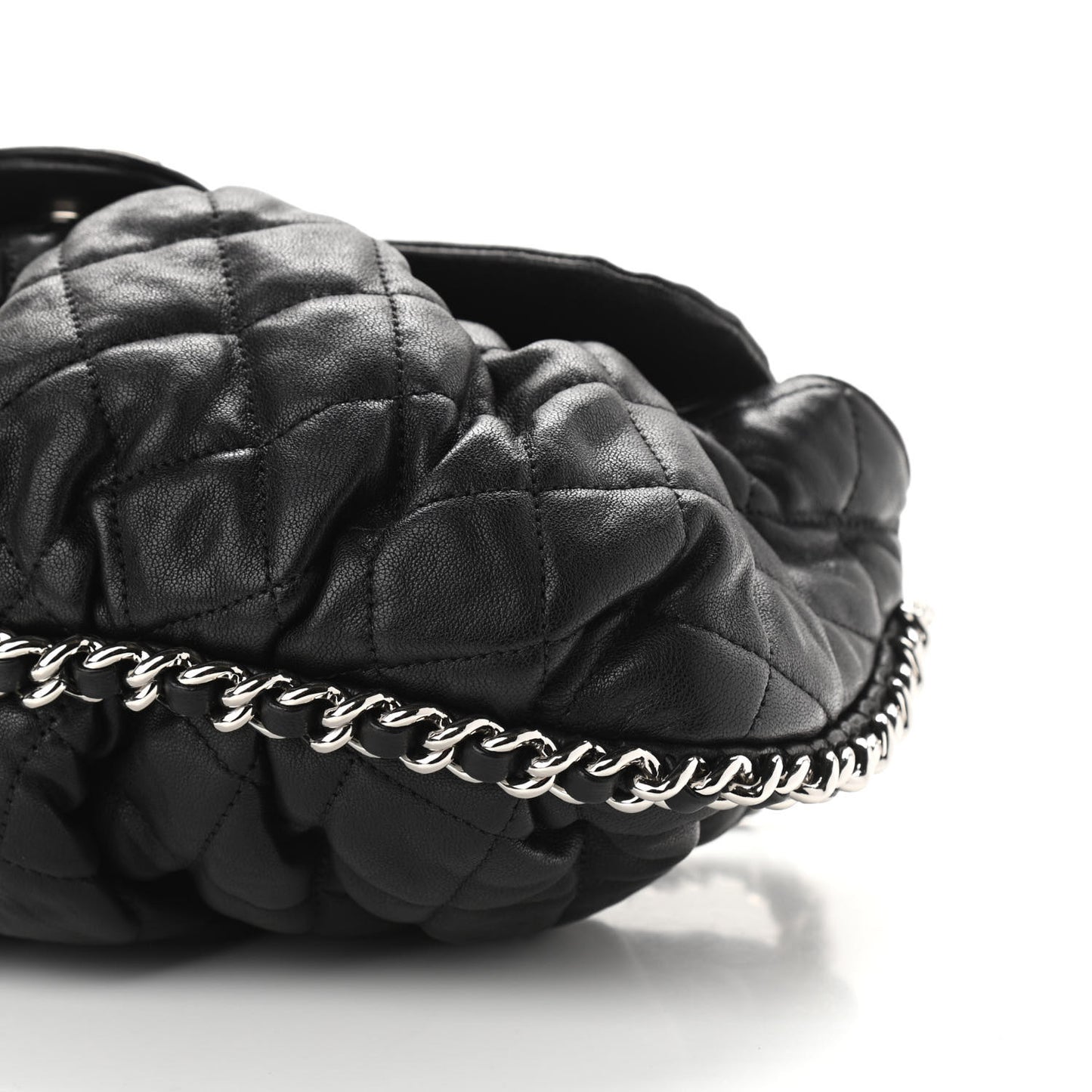 Washed Lambskin Quilted Medium Chain Around Messenger Black