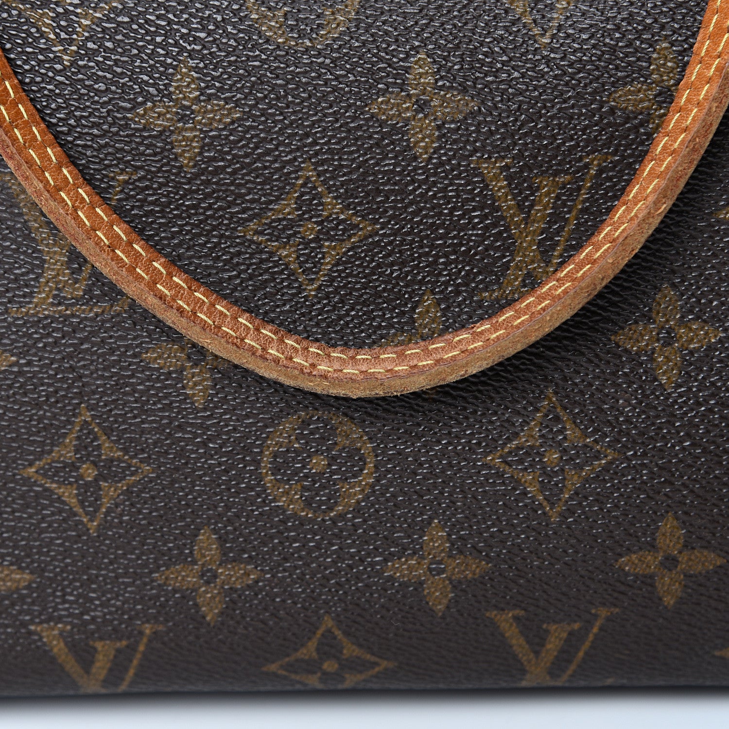 Louis Vuitton Monogram Neverfull MM 18 of 23