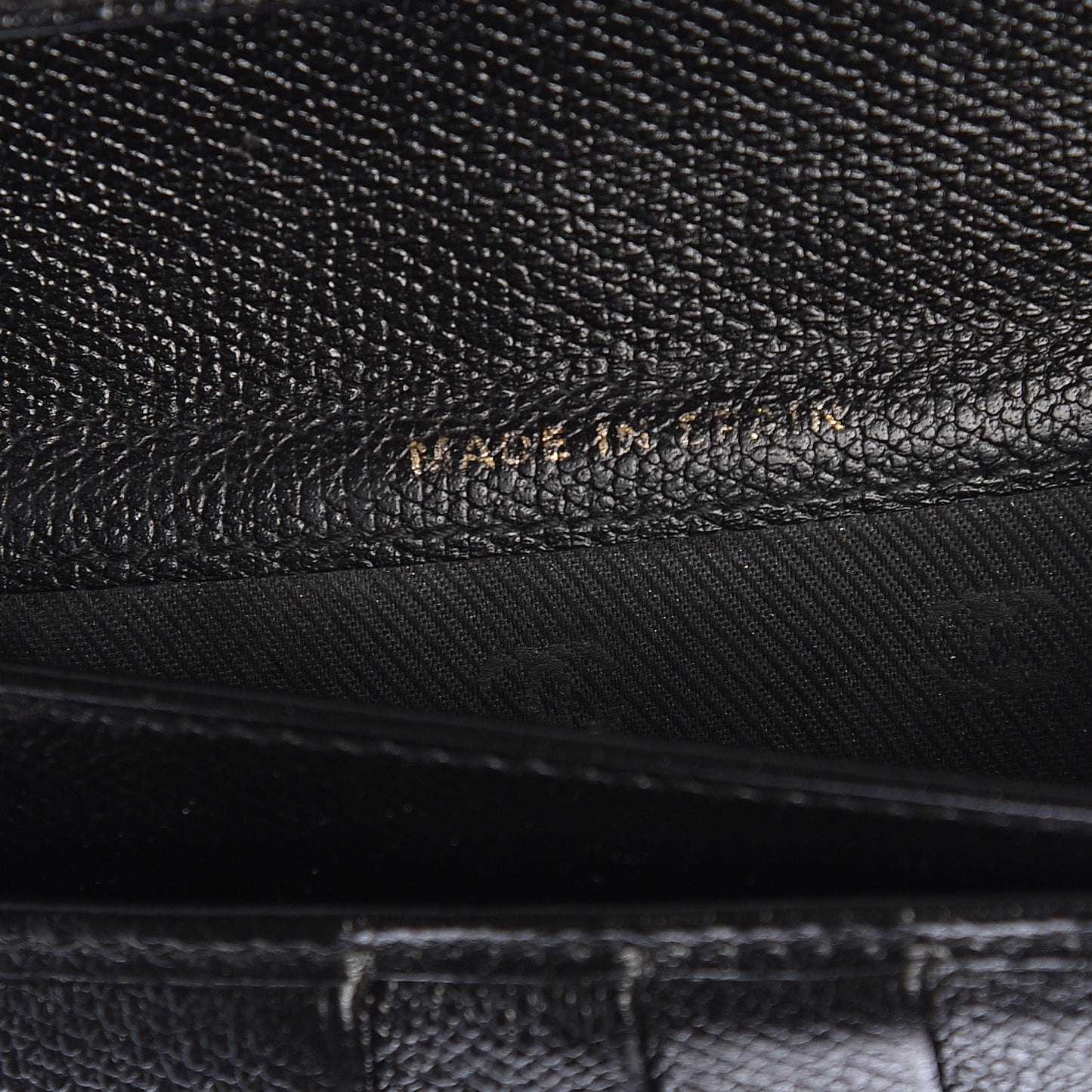 Grained Calfskin CC Button Long Wallet Black