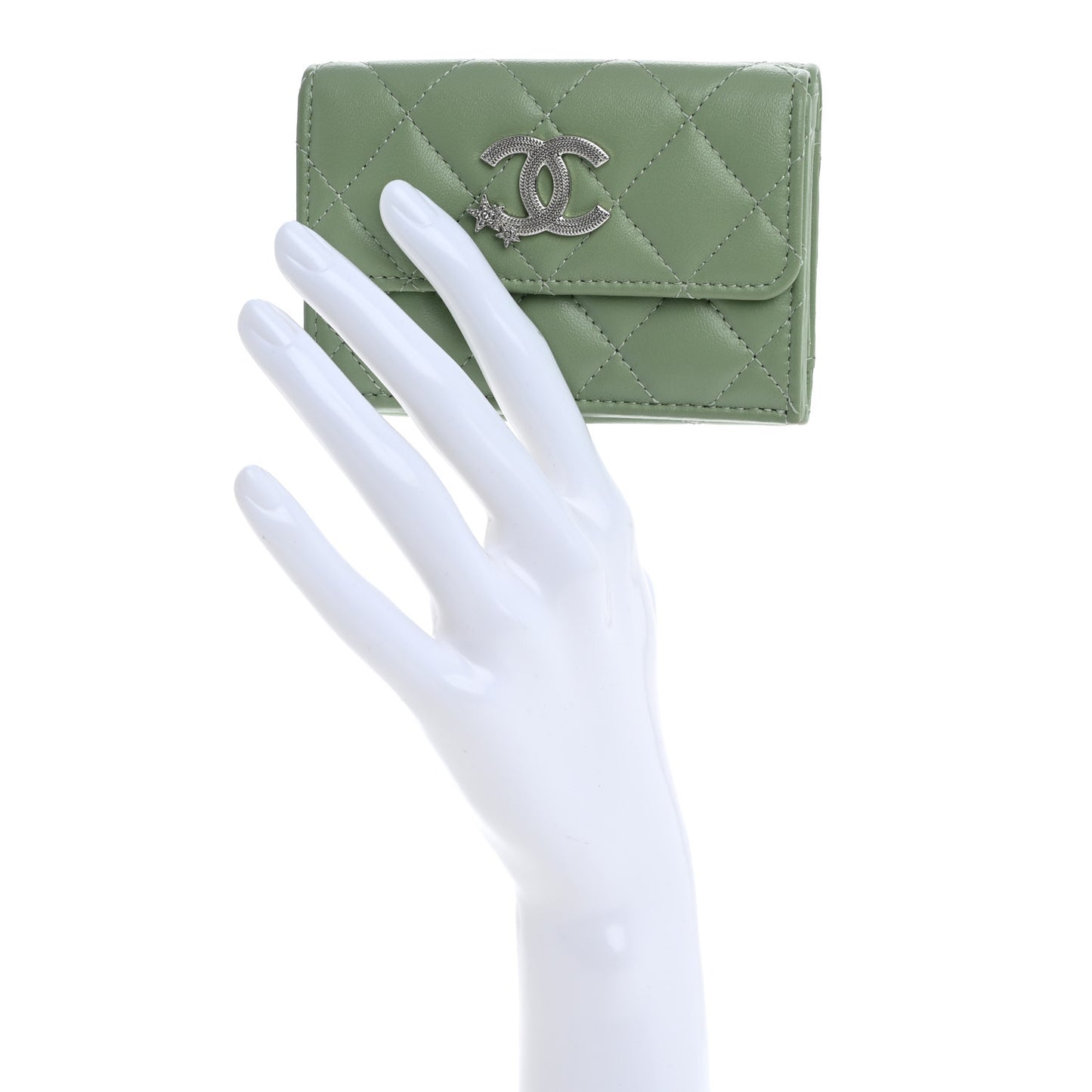 Caviar Quilted Crystal Star Wallet White Green