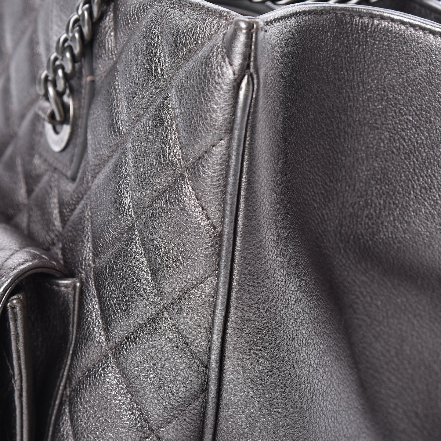 Metallic Grained Calfskin Quilted Large Casual Pocket Tote Silver