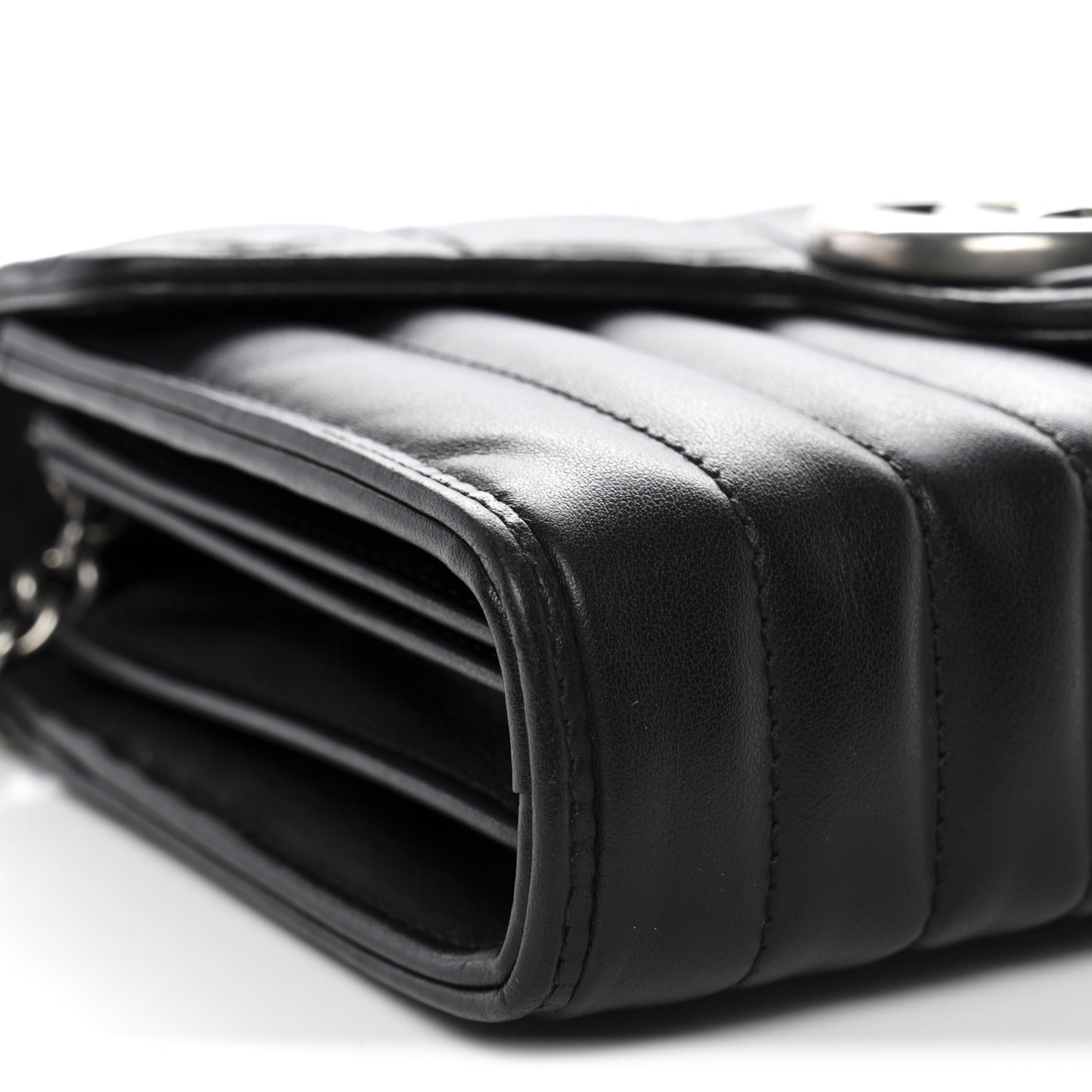 Calfskin Matelasse Aria GG Marmont Chain Wallet Black