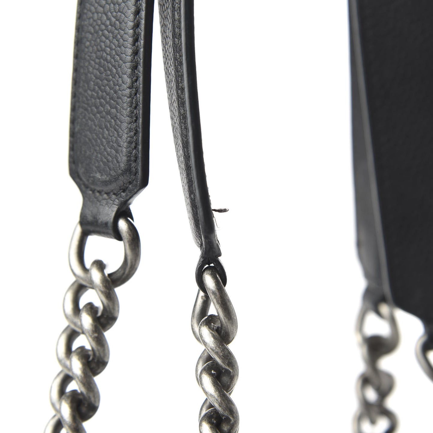 Caviar Quilted Medium Rock In Rome Tote Black