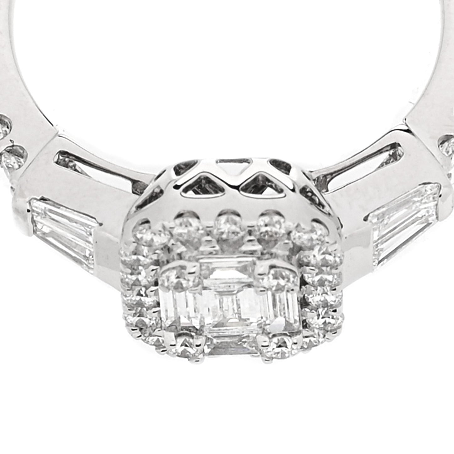 18K White Gold Diamond .75ct Baguette Cut Ring 49 5