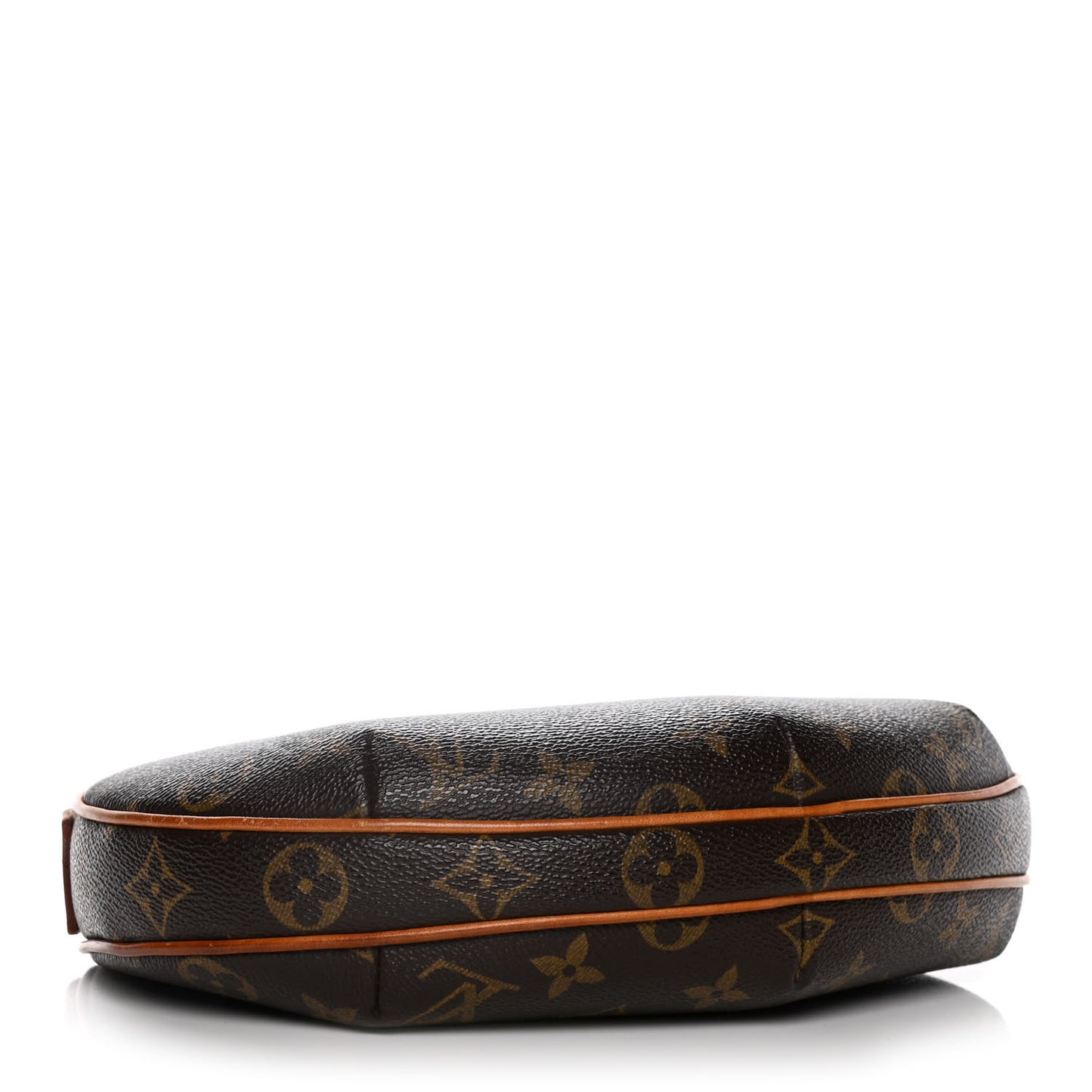 Monogram Croissant PM