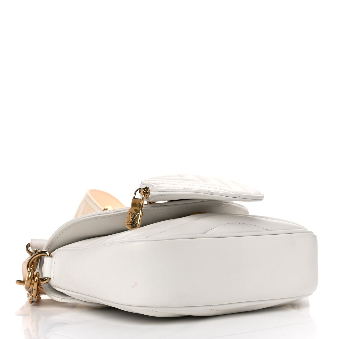 Calfskin New Wave Multi Pochette Snow