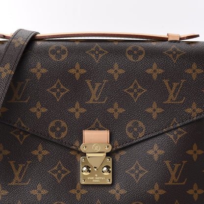 Louis Vuitton Monogram Pochette Metis 9 of 10