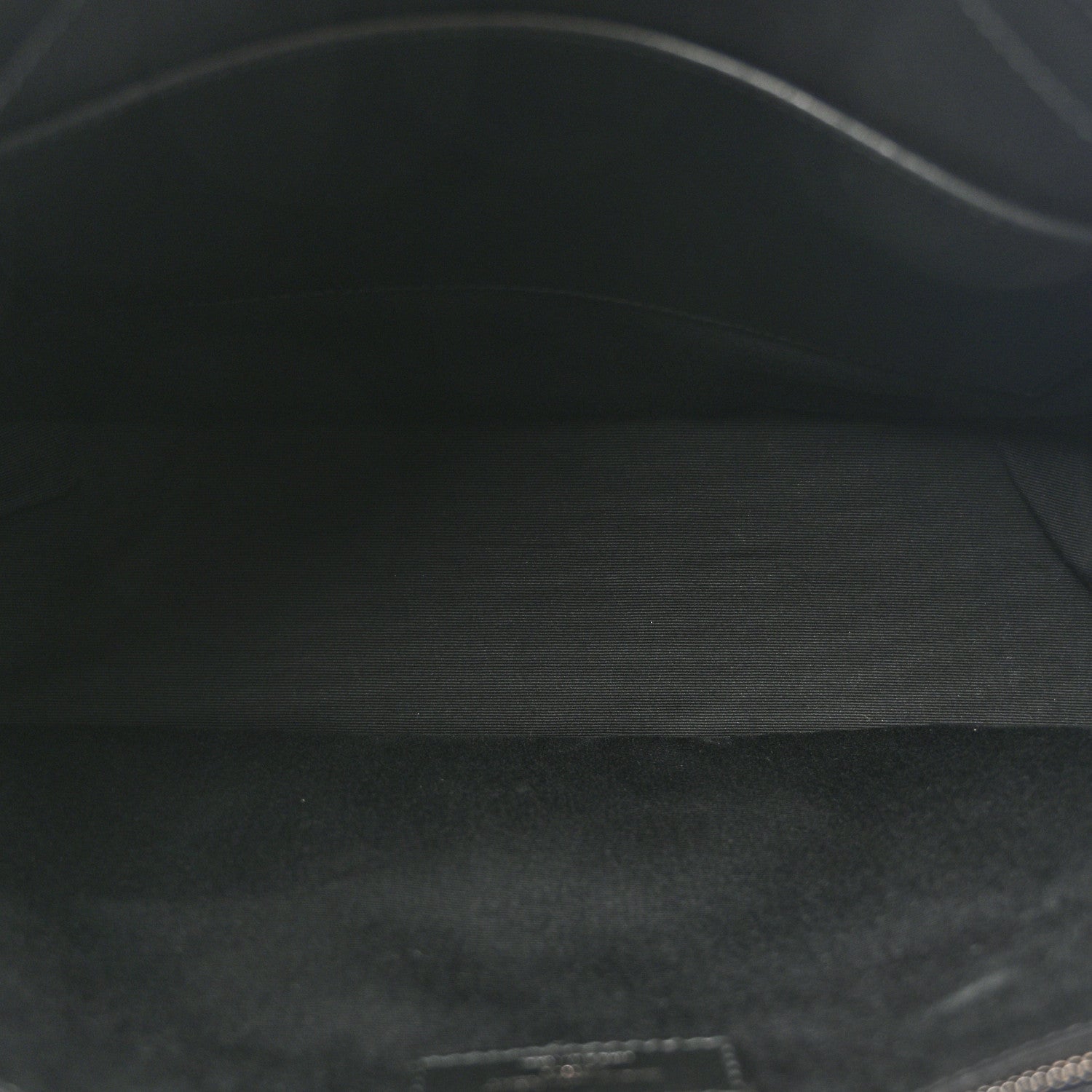 Saint Laurent Crinkled Calfskin Matelasse Monogram Large Niki Chain Satchel Black 5 of 12