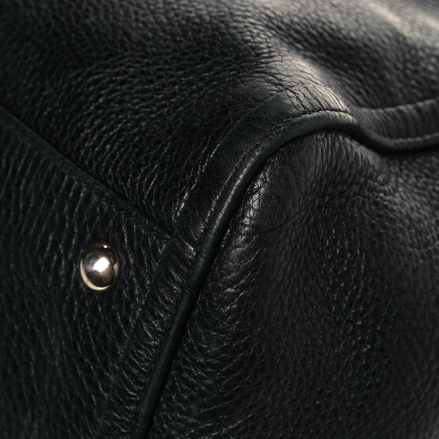 Pebbled Calfskin Medium Soho Shoulder Bag Black