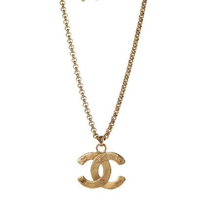 Chanel Large CC Pendant Necklace Gold 1 of 5