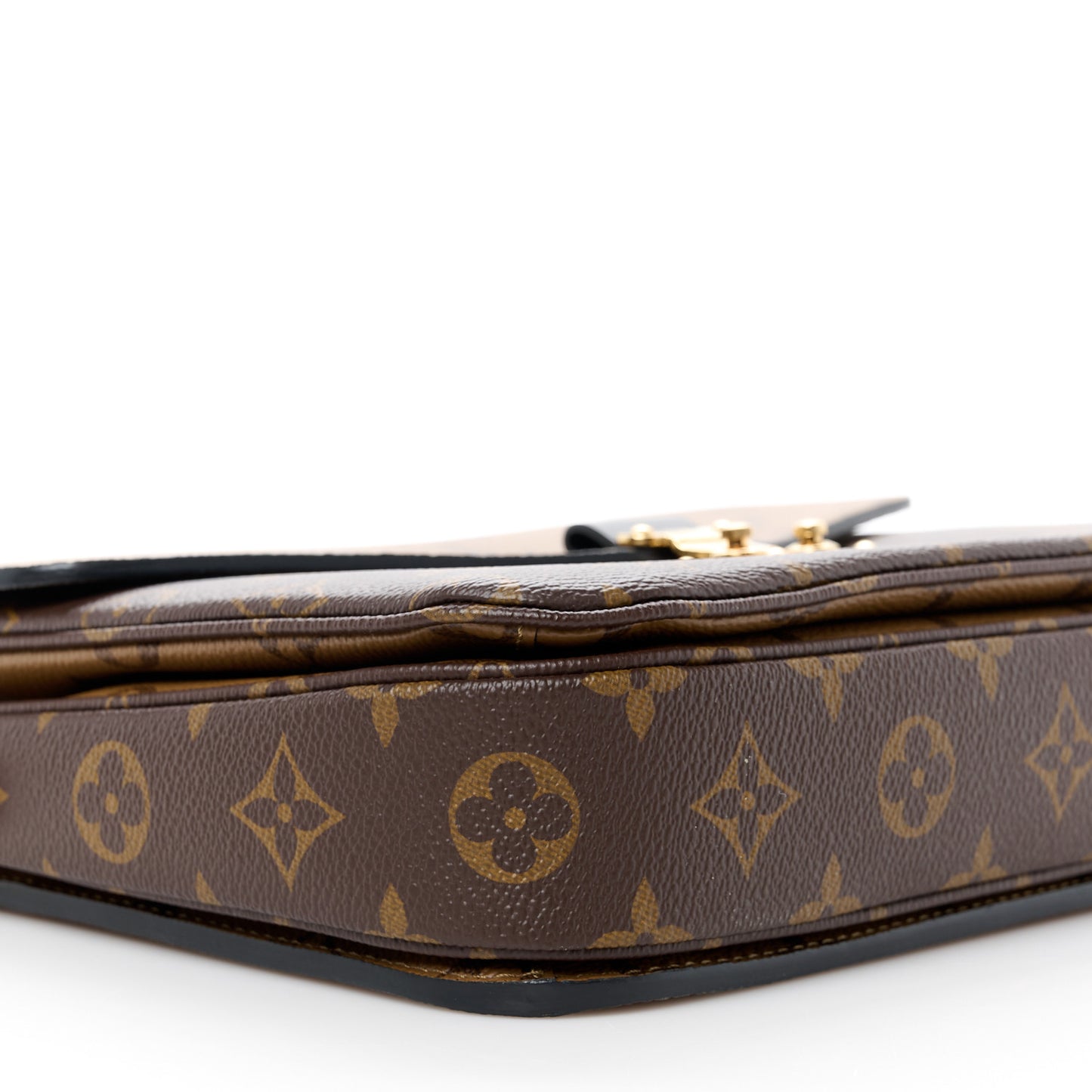 Reverse Monogram Pochette Metis