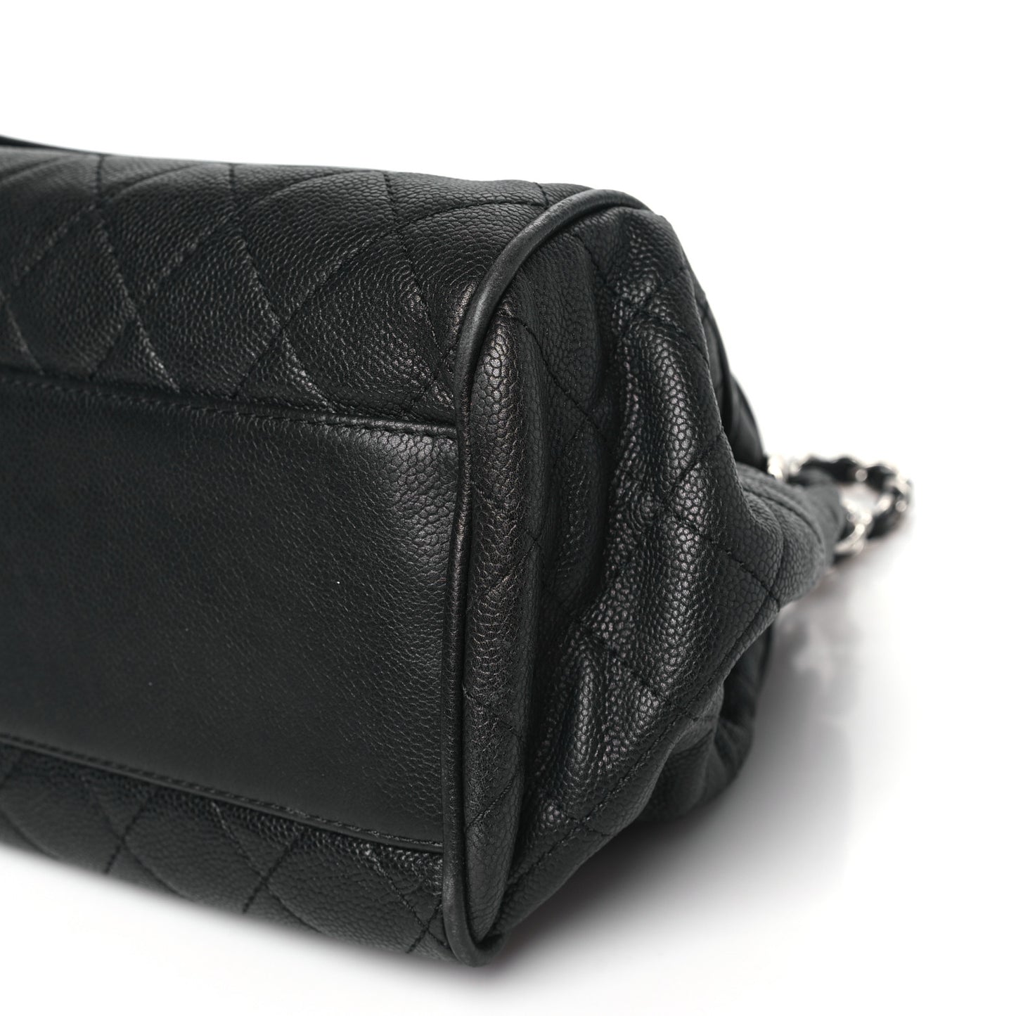 Caviar Quilted Timeless Accordion Flap Black