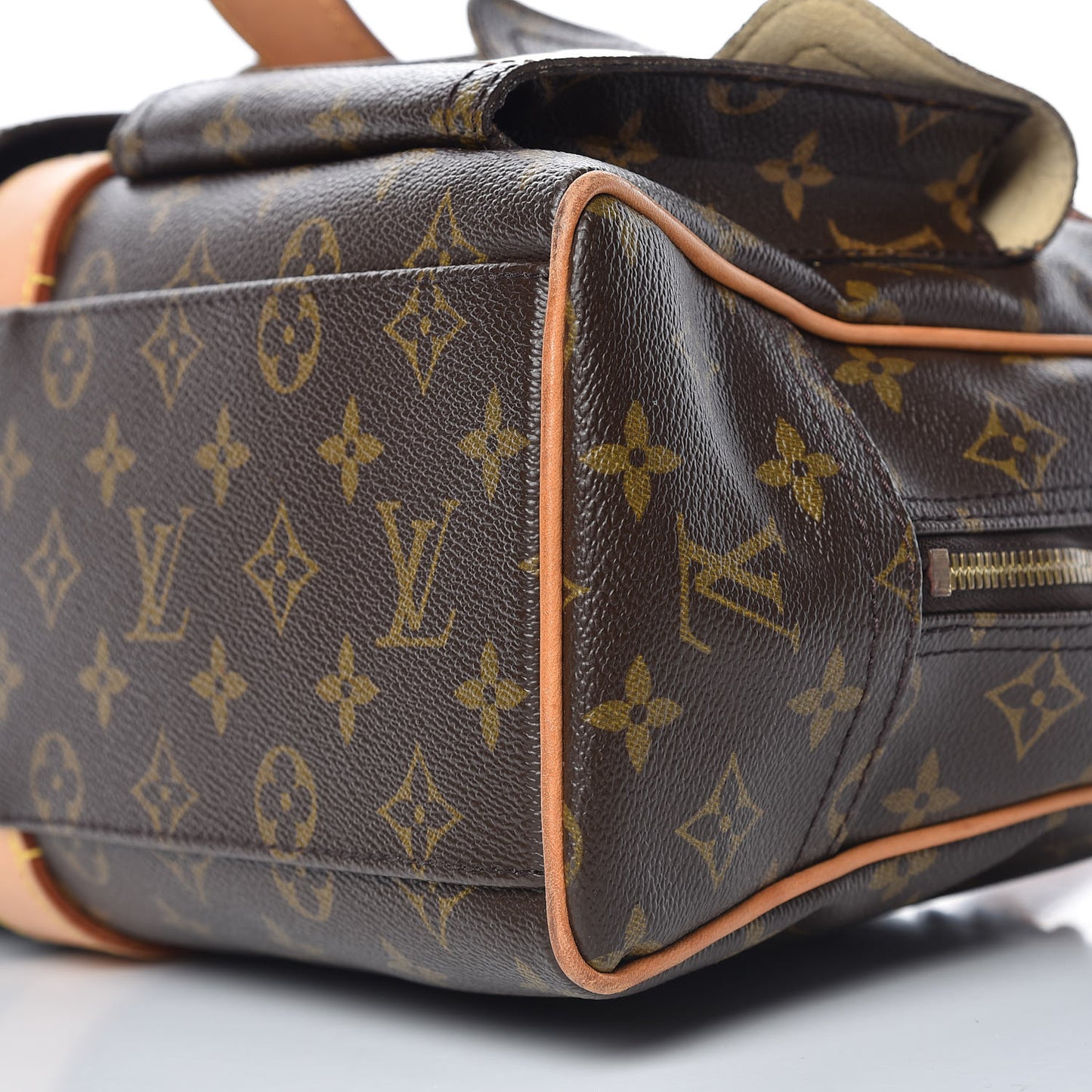 Monogram Manhattan GM