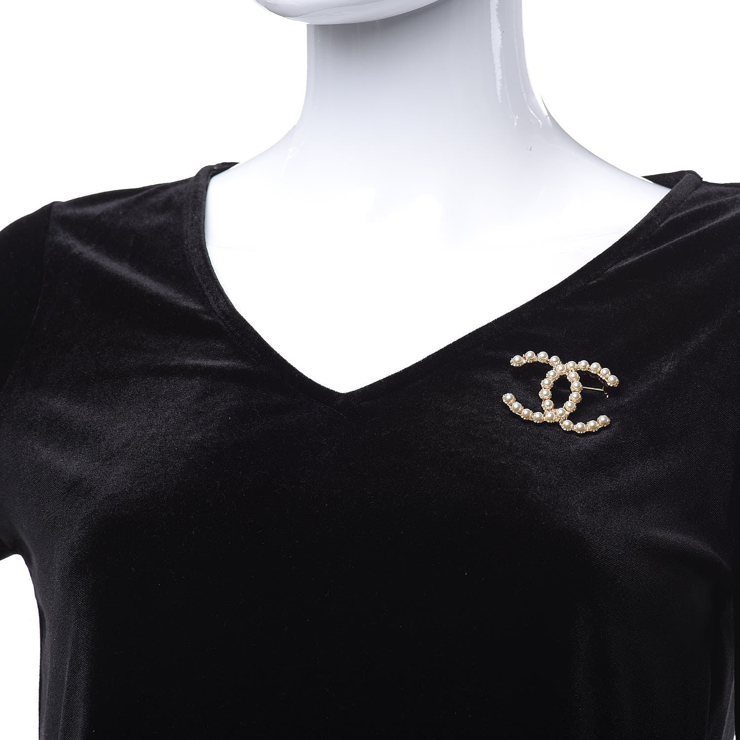 Chanel Pearl CC Brooch Gold 2 of 6