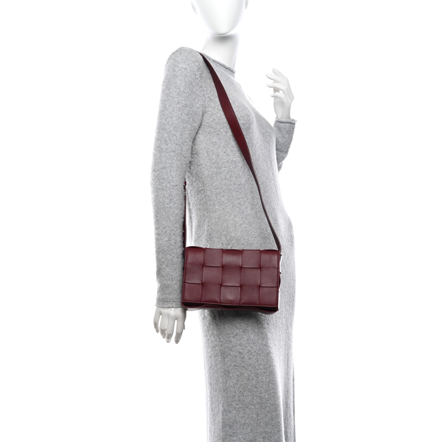 Bottega Veneta Lambskin Maxi Intrecciato Cassette Crossbody Bag Bordeaux 2 of 12