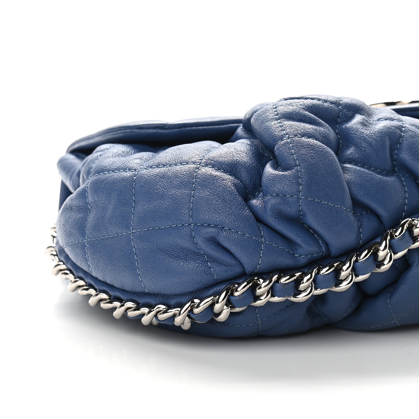 Washed Lambskin Quilted Medium Chain Around Messenger Blue