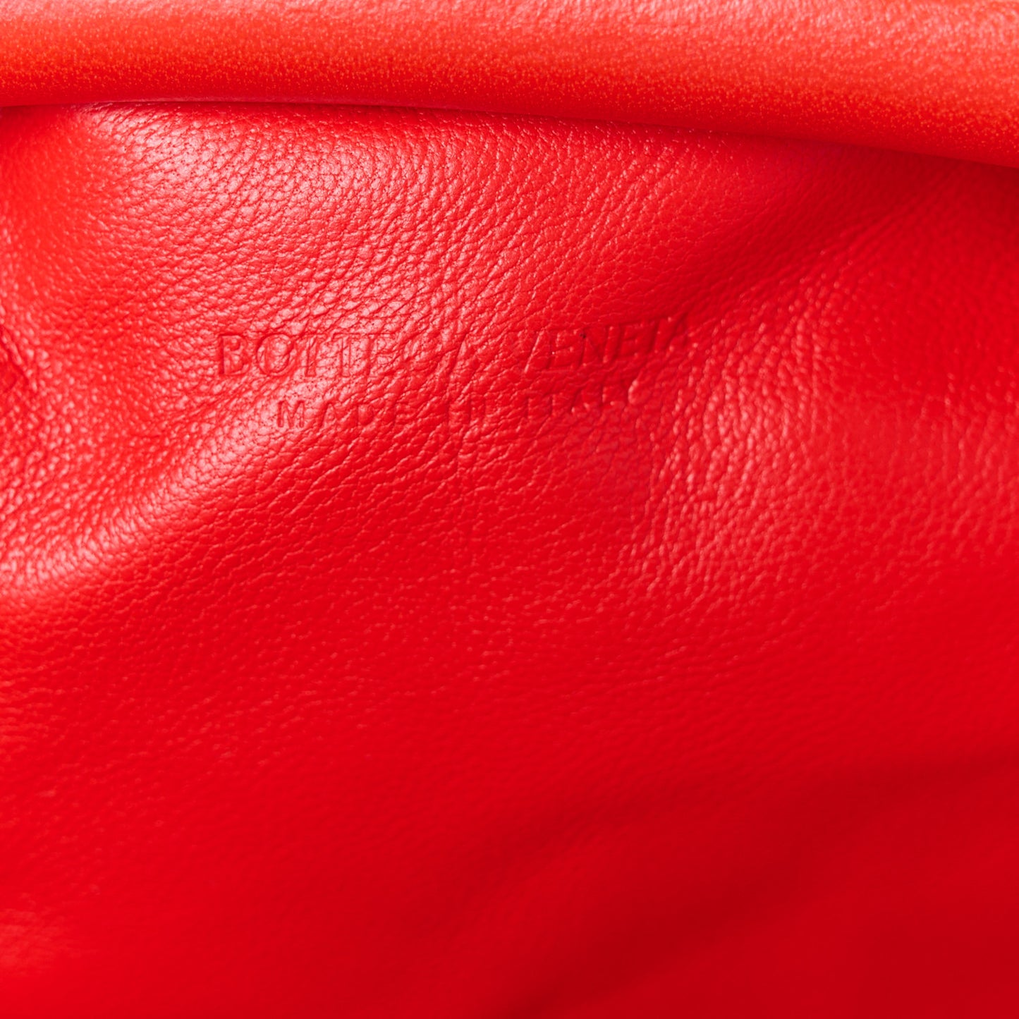 Nappa Intrecciato The Mini Pouch Bright Red