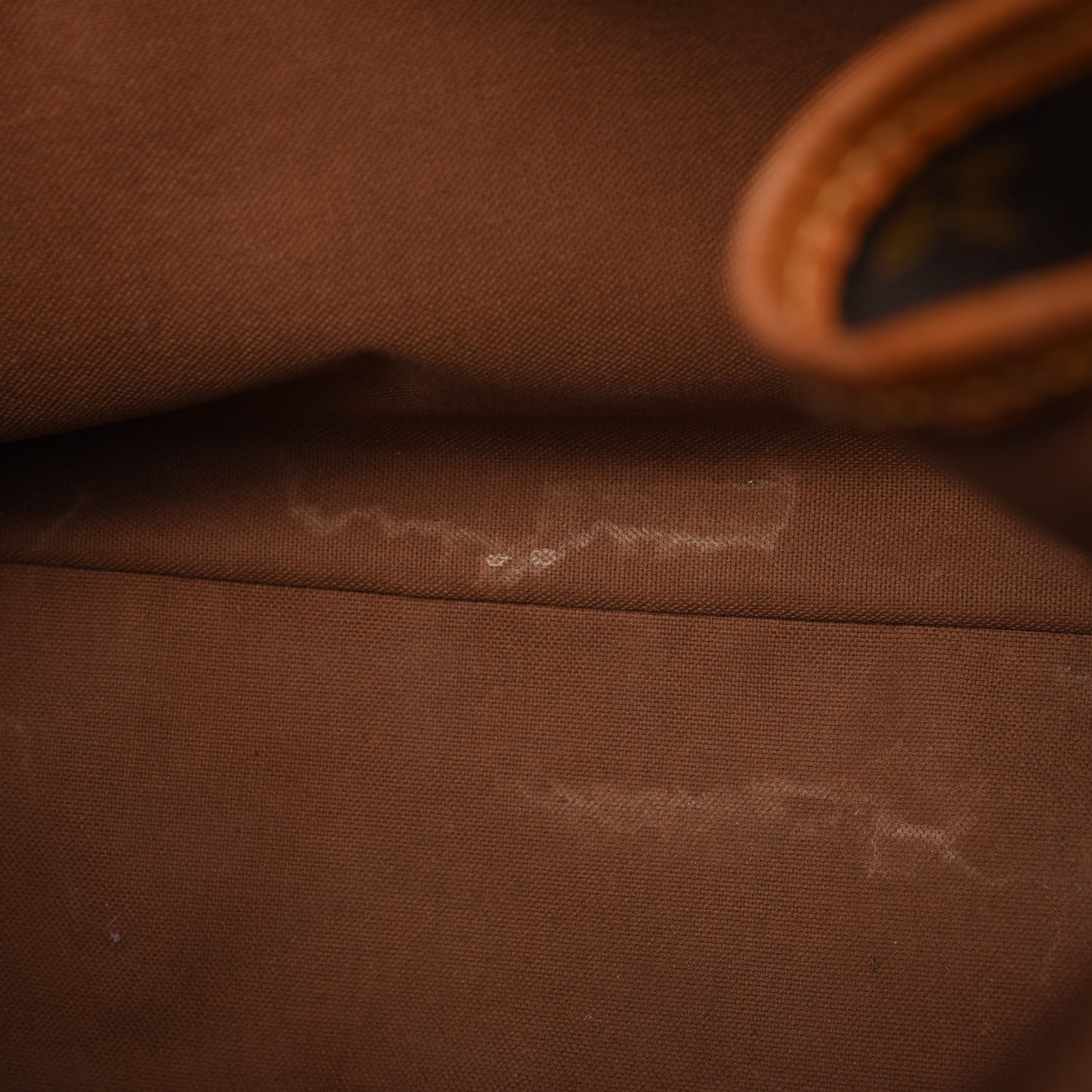 Monogram Batignolles Horizontal
