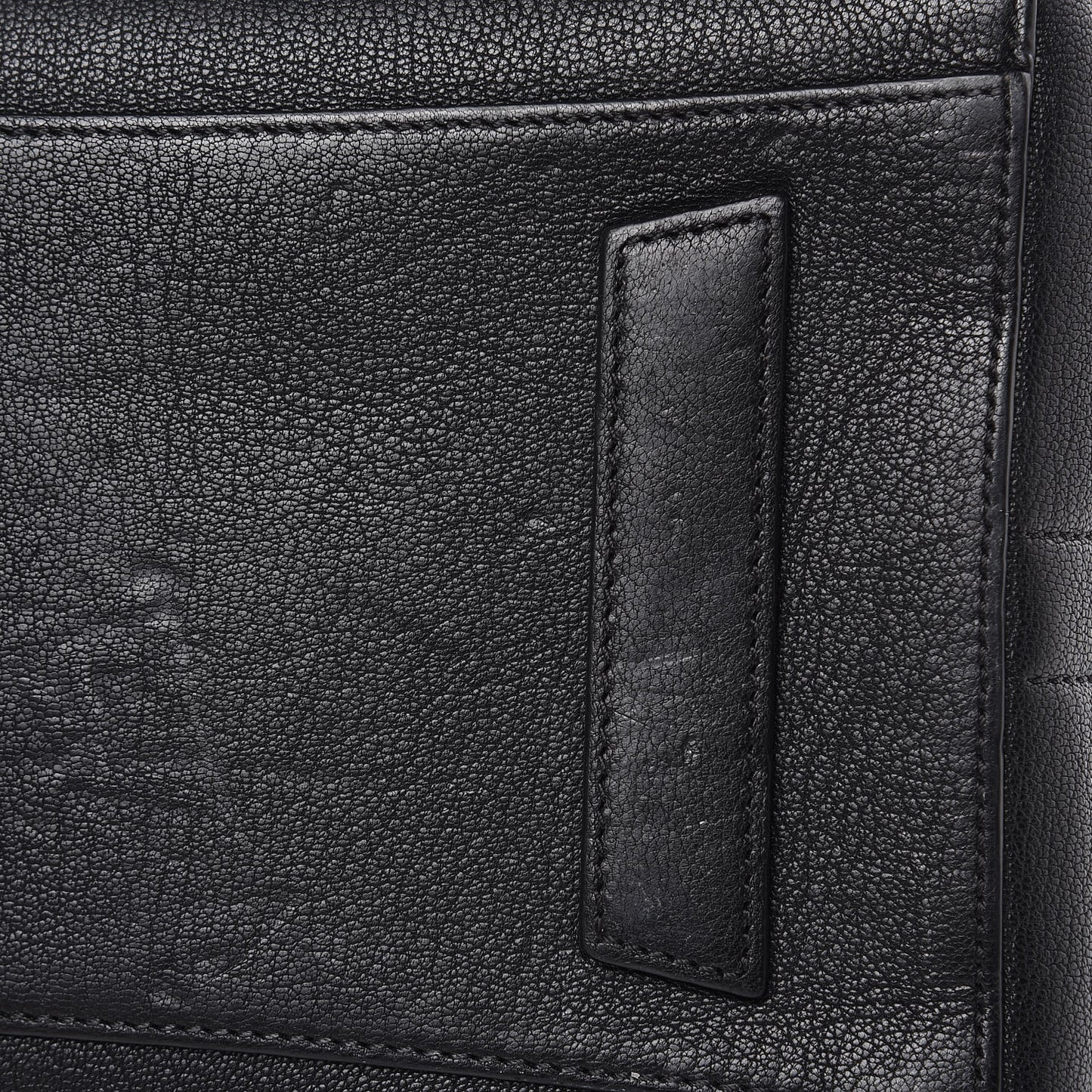 Sugar Goatskin Medium Antigona Black