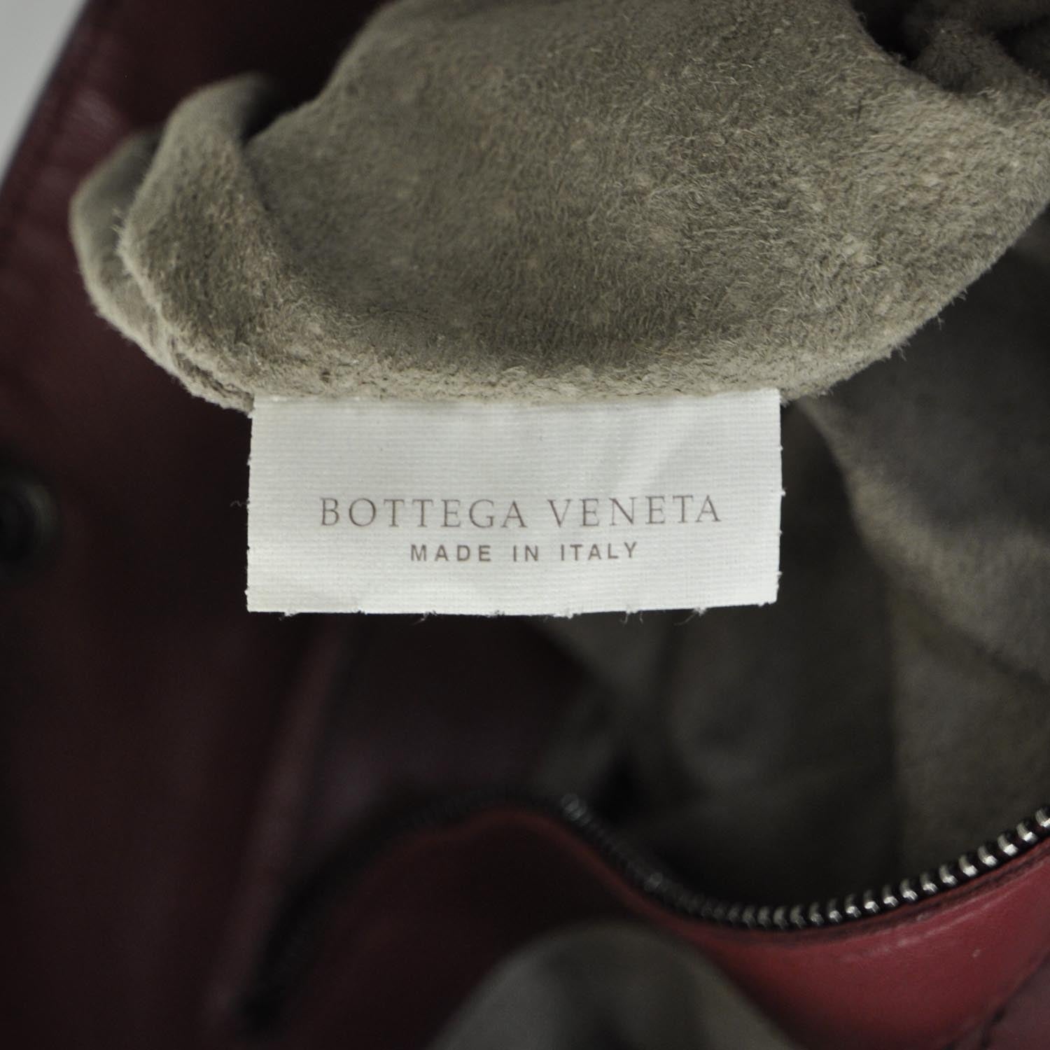 Bottega Veneta Nappa Intrecciato Flat Crossbody Bag Red 10 of 11