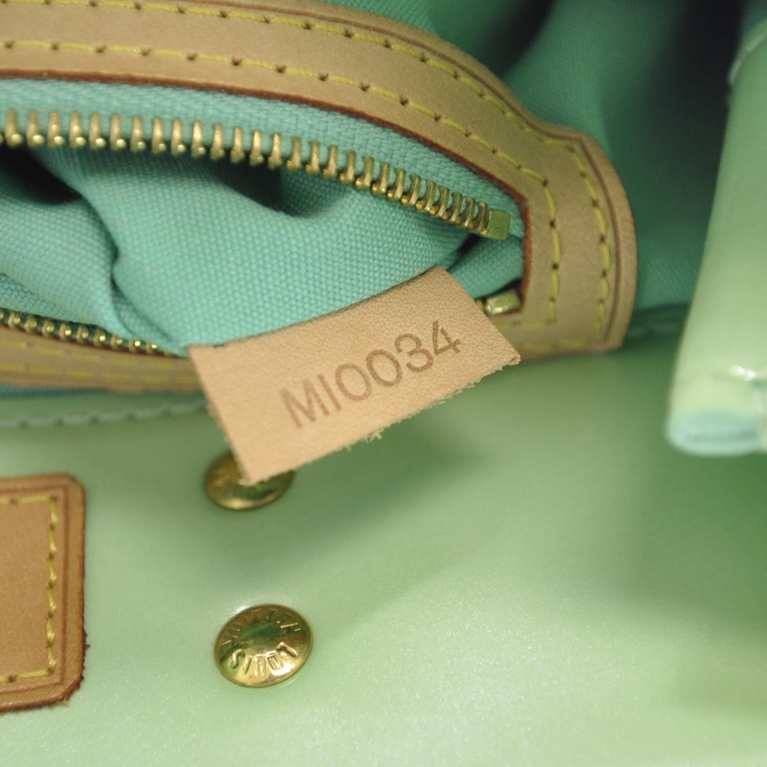 Louis Vuitton Vernis Reade PM Peppermint 9 of 9
