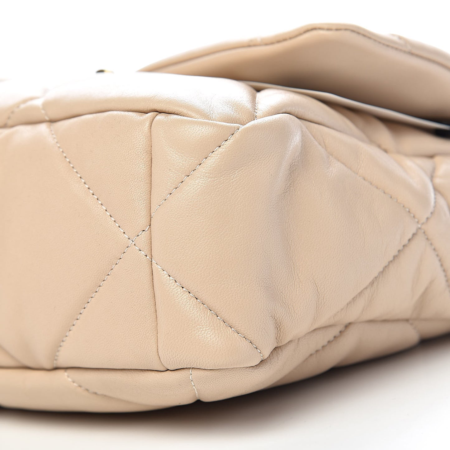 Lambskin Quilted Large 19 Flap Beige