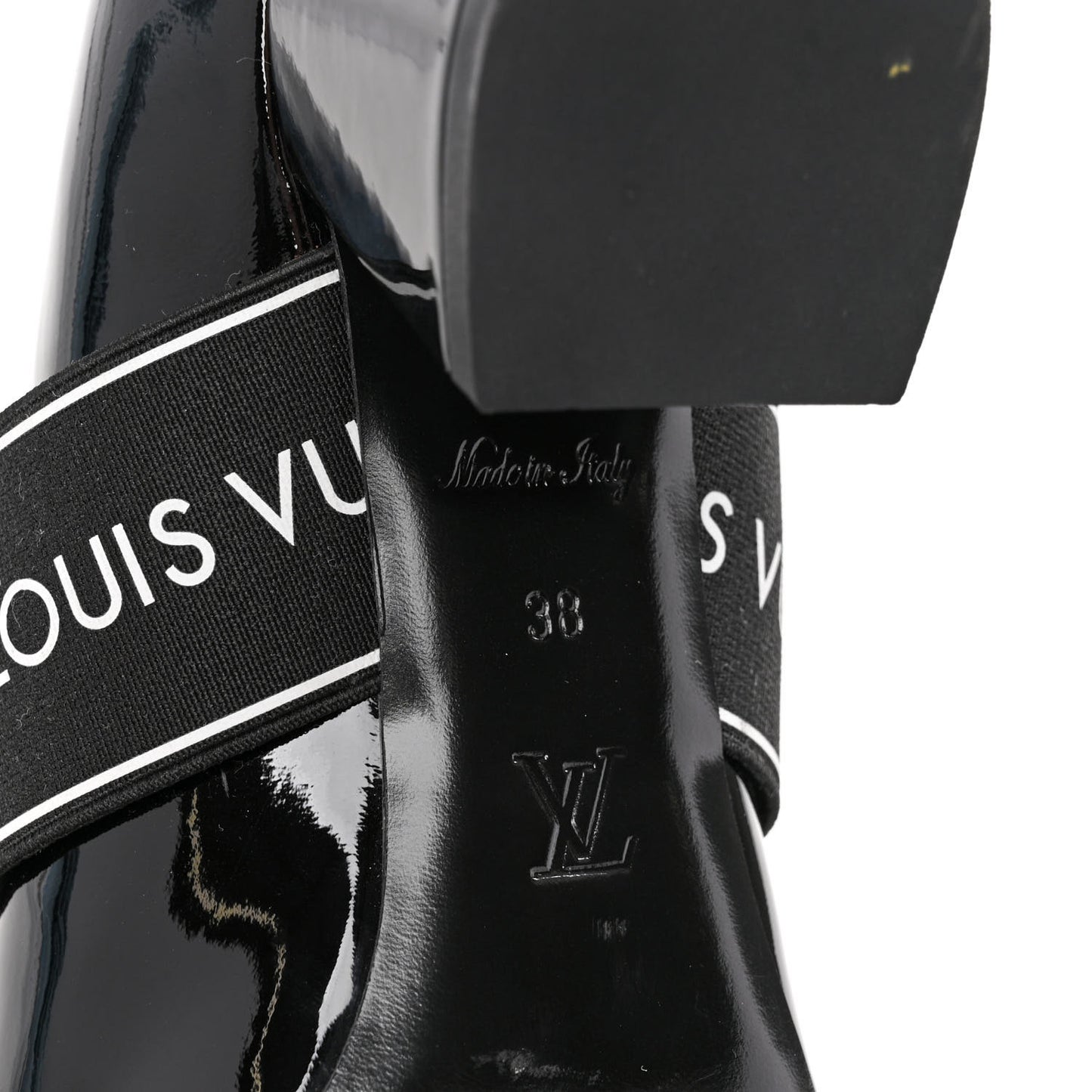 Patent Uncover Pumps 38 Black