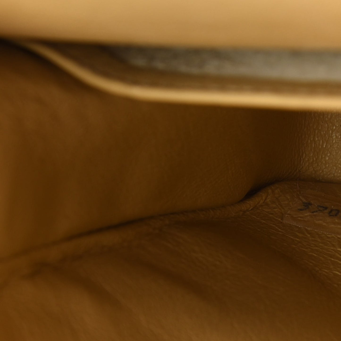 Lambskin Quilted Medium Double Flap Beige