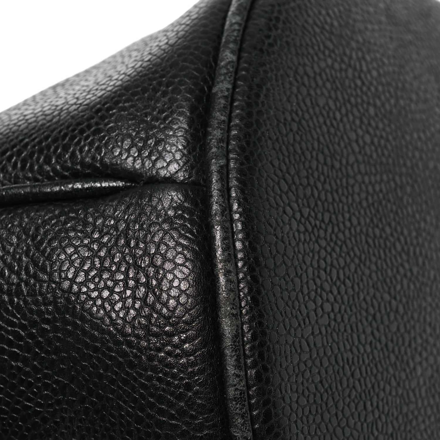 Chanel Caviar CC Drawstring Shoulder Bag Black 14 of 19