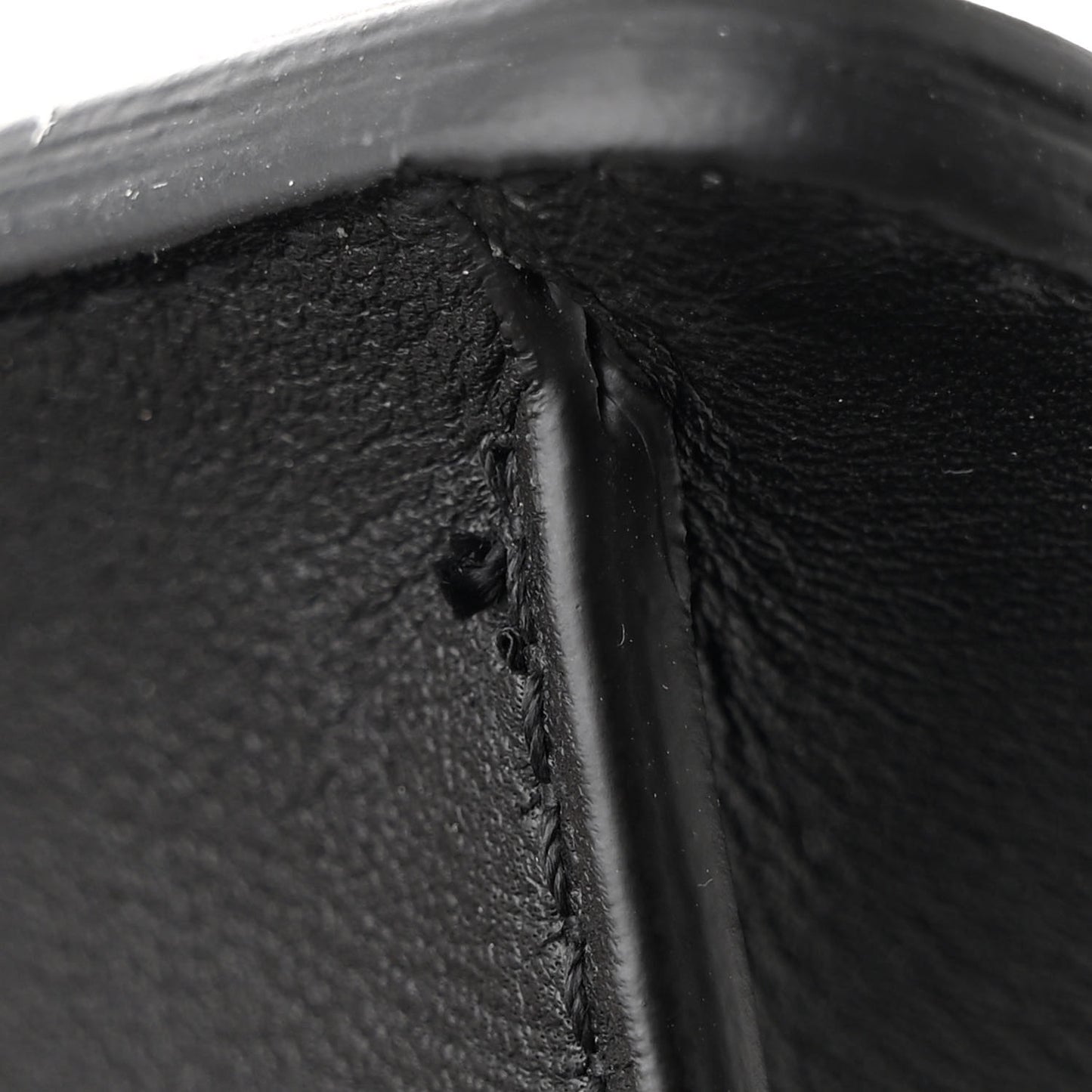 Box Calfskin 30 Montaigne Flap Bag Black