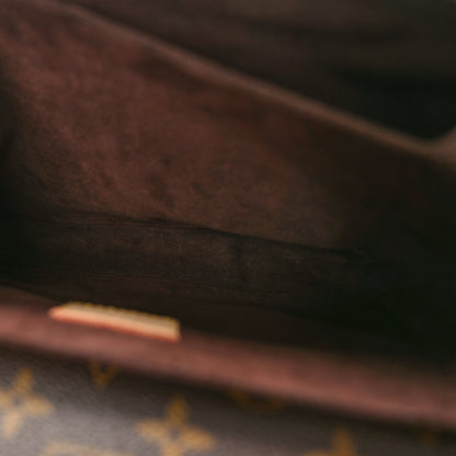 Louis Vuitton Monogram Pochette Metis 5 of 9
