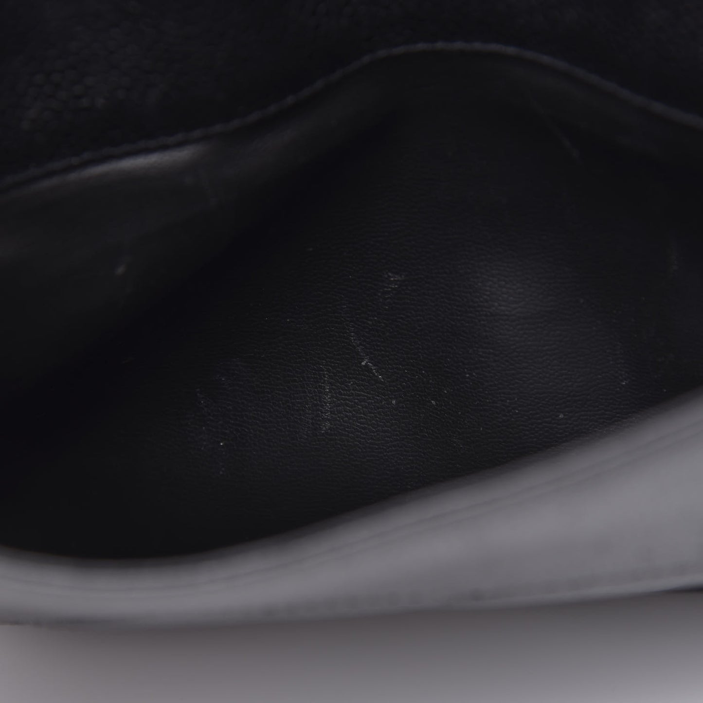 Caviar CC Shoulder Bag Black