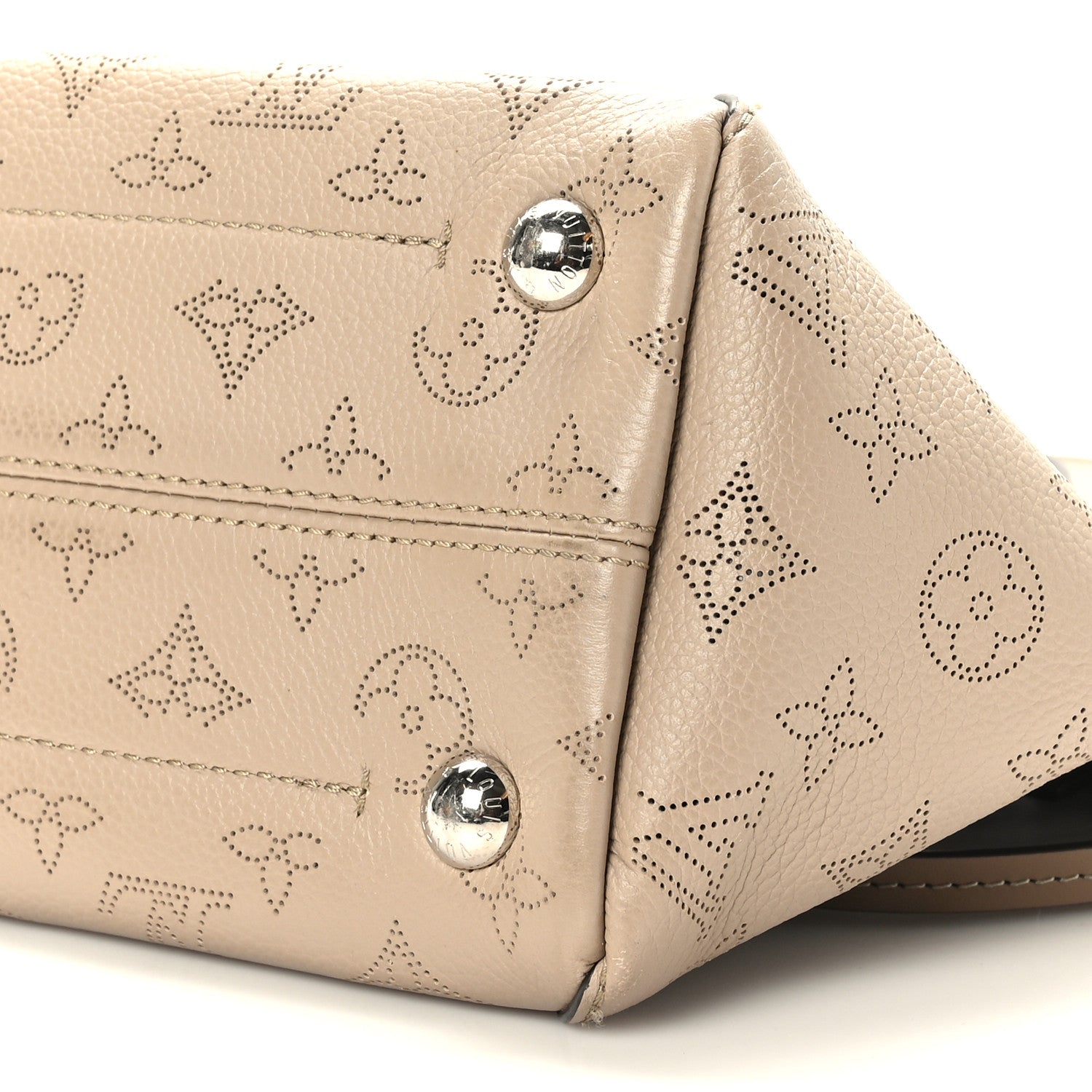 Louis Vuitton Mahina Hina PM Galet 9 of 9