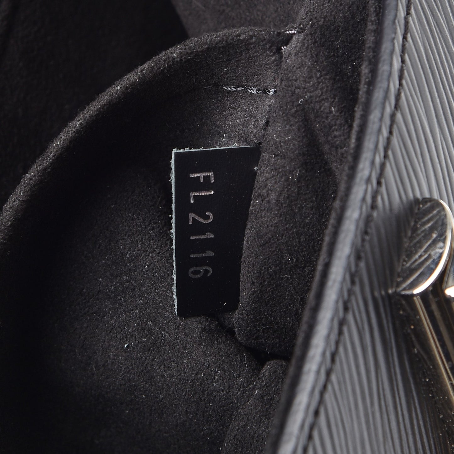 Epi Twist Shoulder Bag PM Black