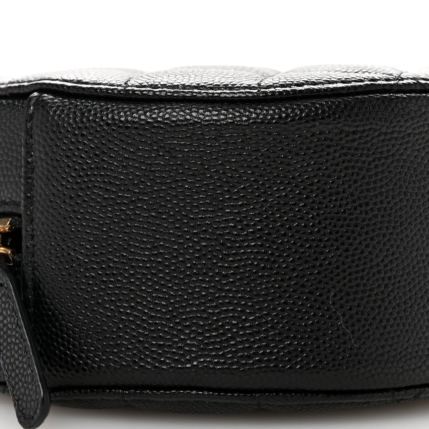 Caviar Quilted Round Clutch With Chain Black