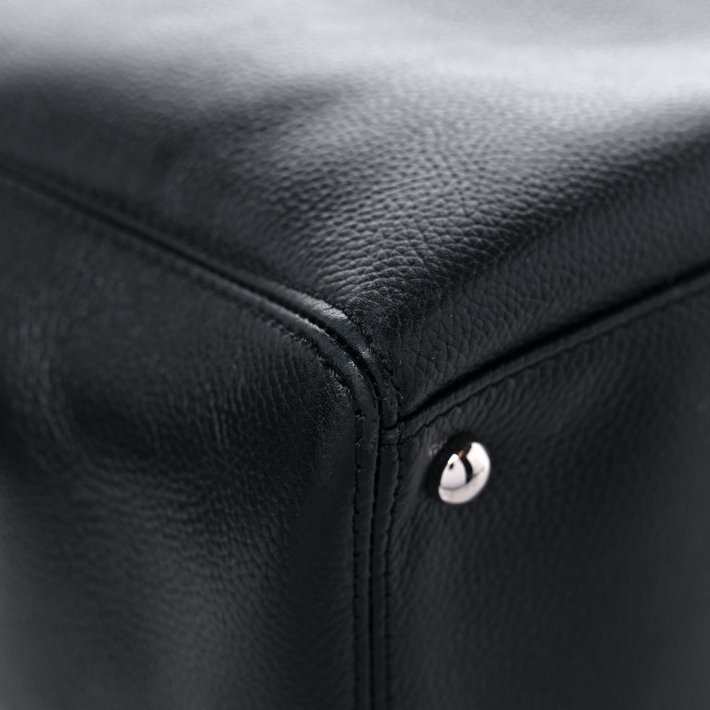 Calfskin Cerf Executive Shopper Tote Black