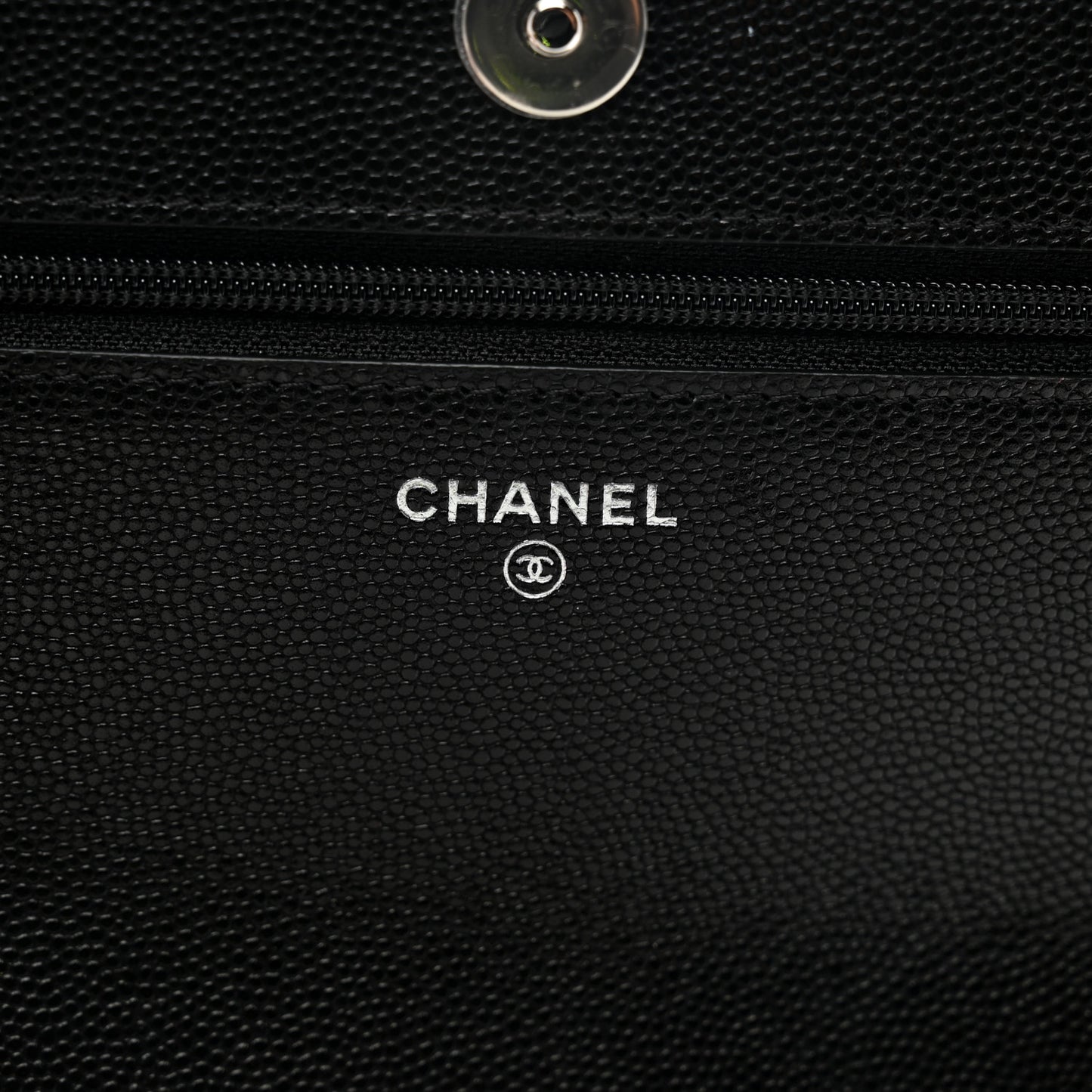 Caviar Quilted My Everything Wallet On Chain WOC Black