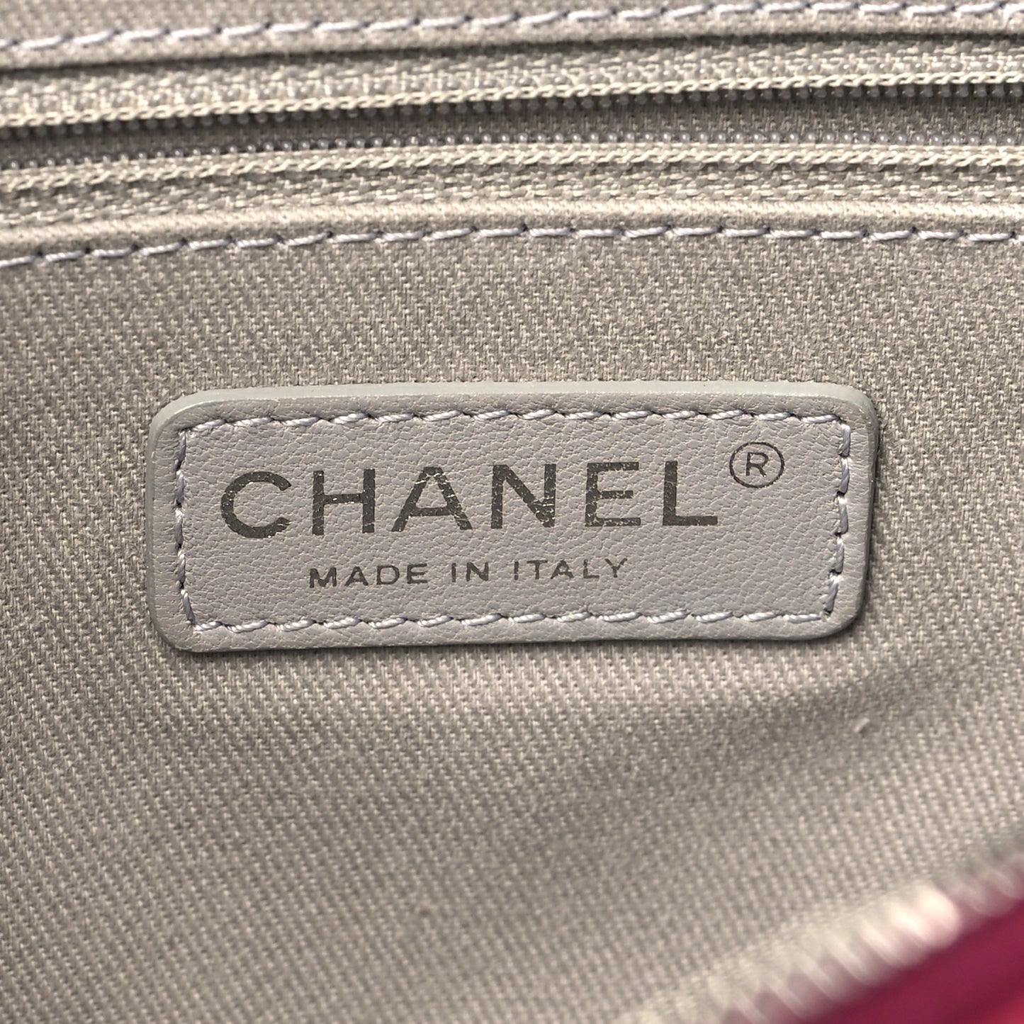 Caviar Quilted Jumbo Easy Flap Dark Pink